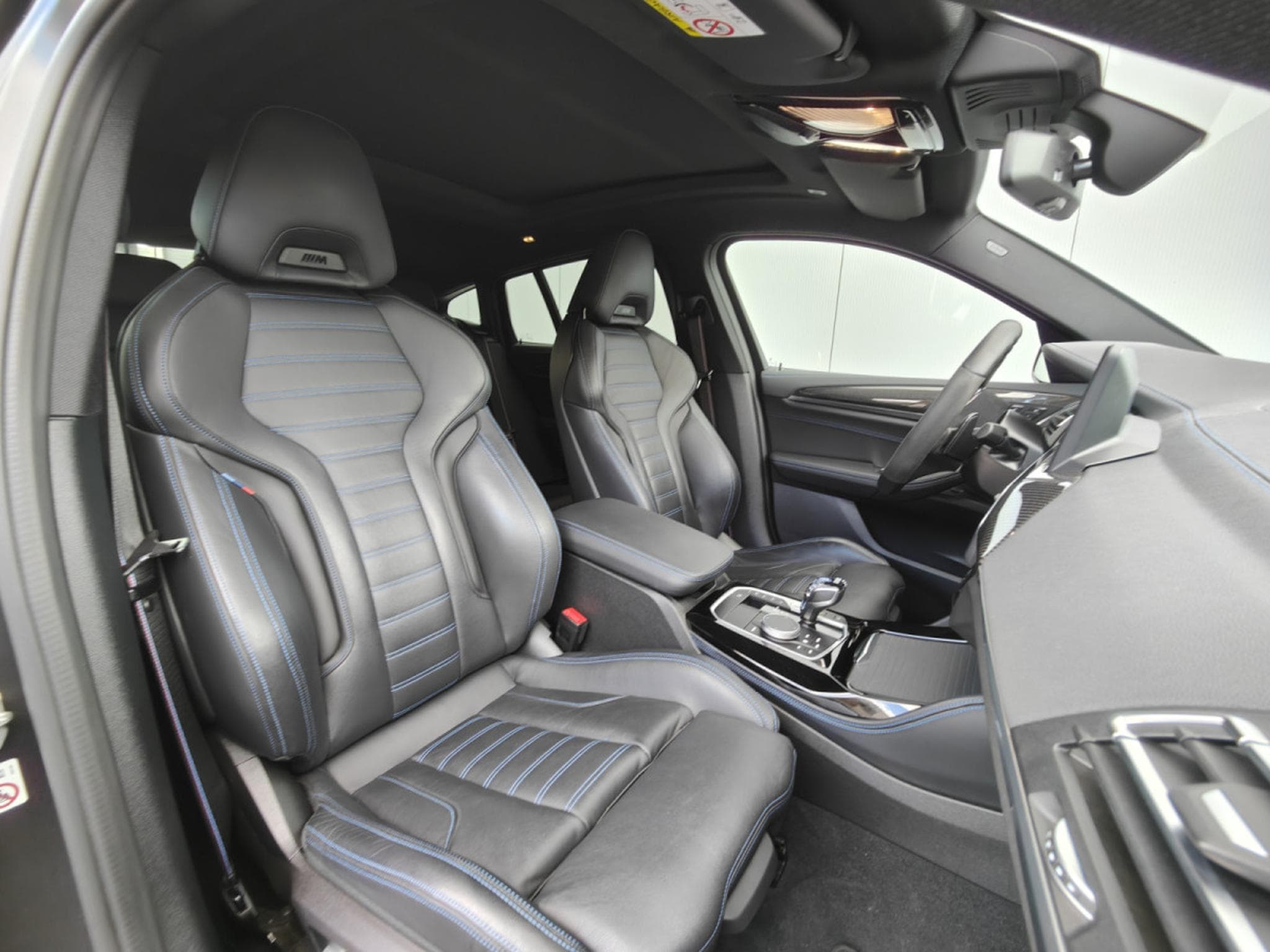BMW X4 X4 XDRIVE20dA PACK M TOIT OUVRANT SIEGES M CARPLAY (2022) - Photo 7