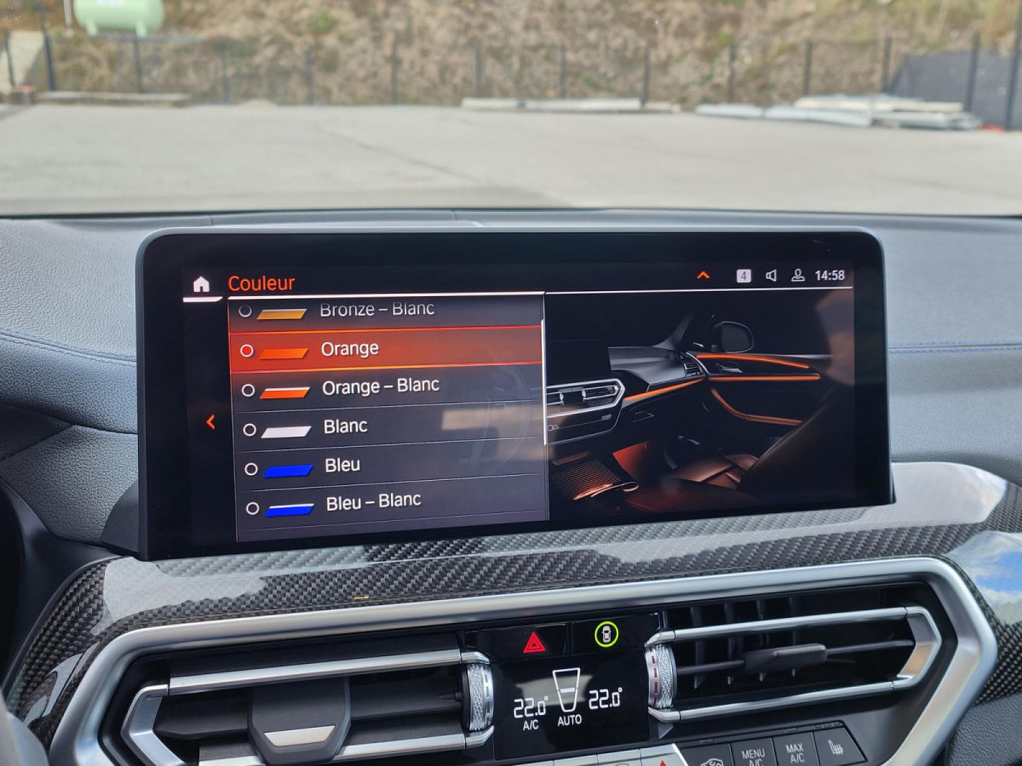 BMW X4 X4 XDRIVE20dA PACK M TOIT OUVRANT SIEGES M CARPLAY (2022) - Photo 28