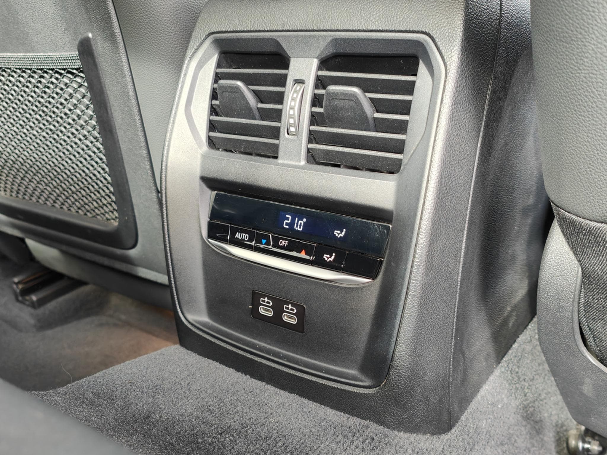 BMW 320 320dA PACK M ECLAIRAGE AMBIANCE GPS CARPLAY CAMERA (2021) - Photo 9