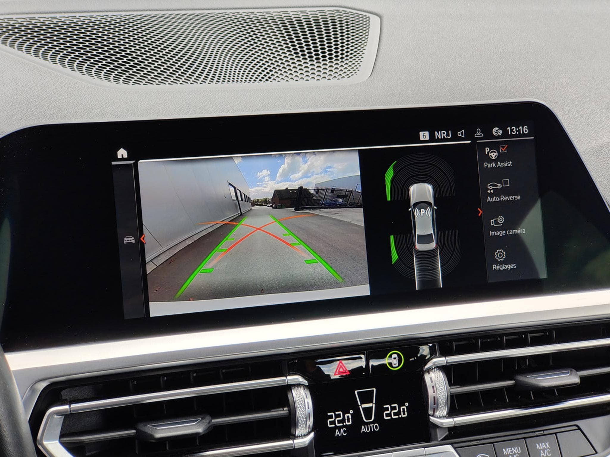 BMW 320 320dA PACK M ECLAIRAGE AMBIANCE GPS CARPLAY CAMERA (2021) - Photo 17