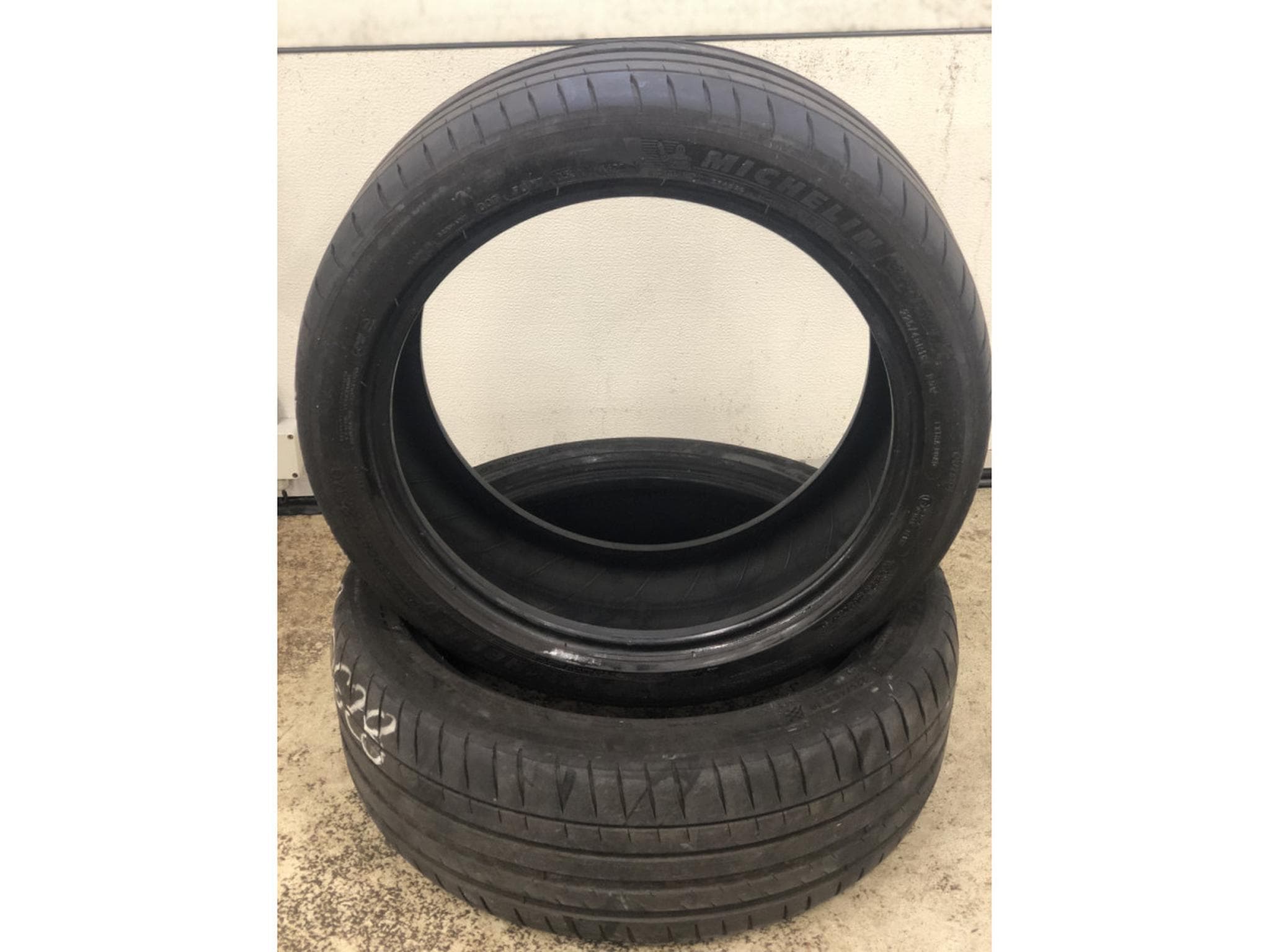 Pneus été – 18" - Photo 1