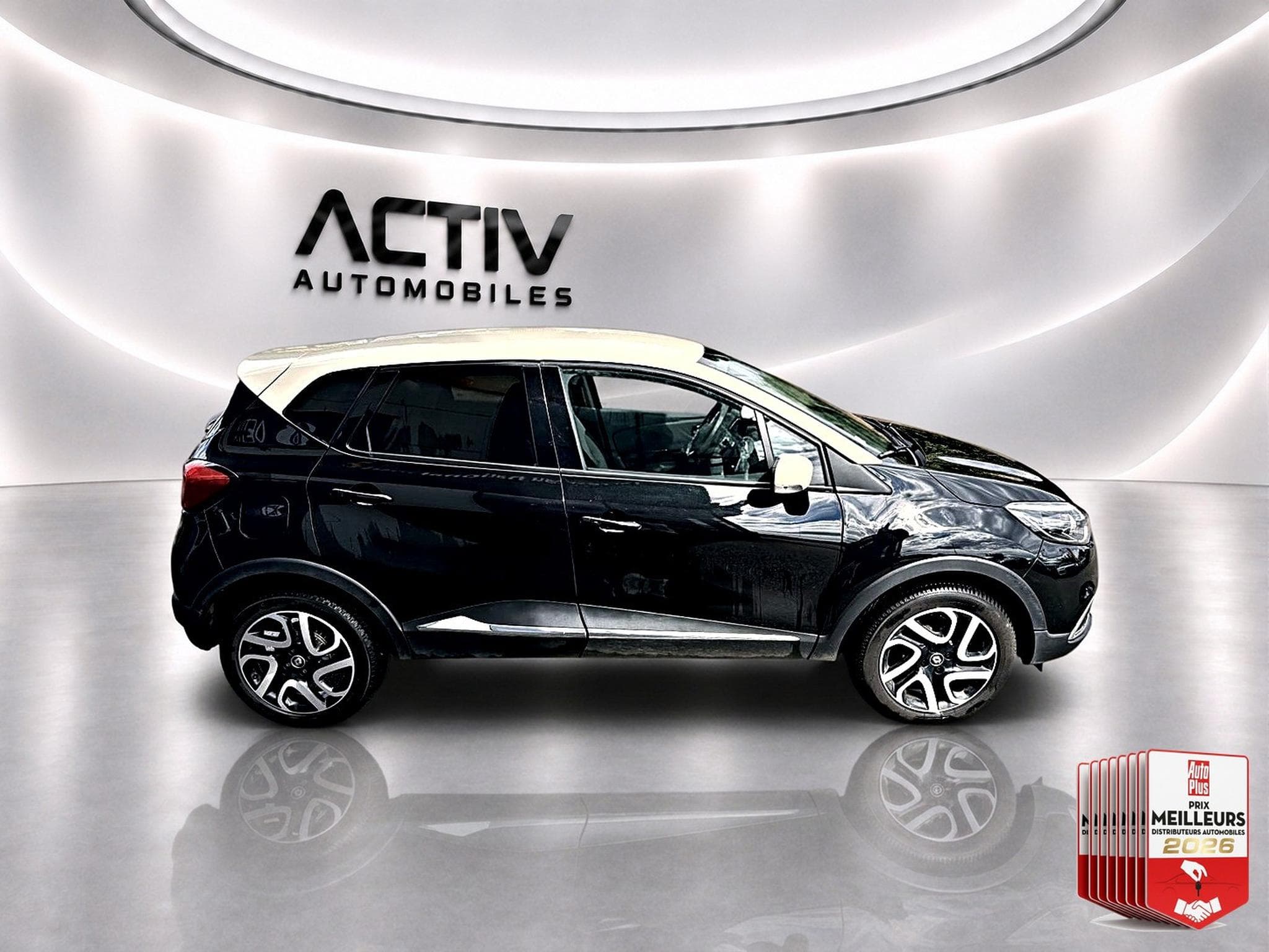 Renault CAPTUR 0.9 TCE 90 ENERGY INTENS 2016 (2016) - Photo 4