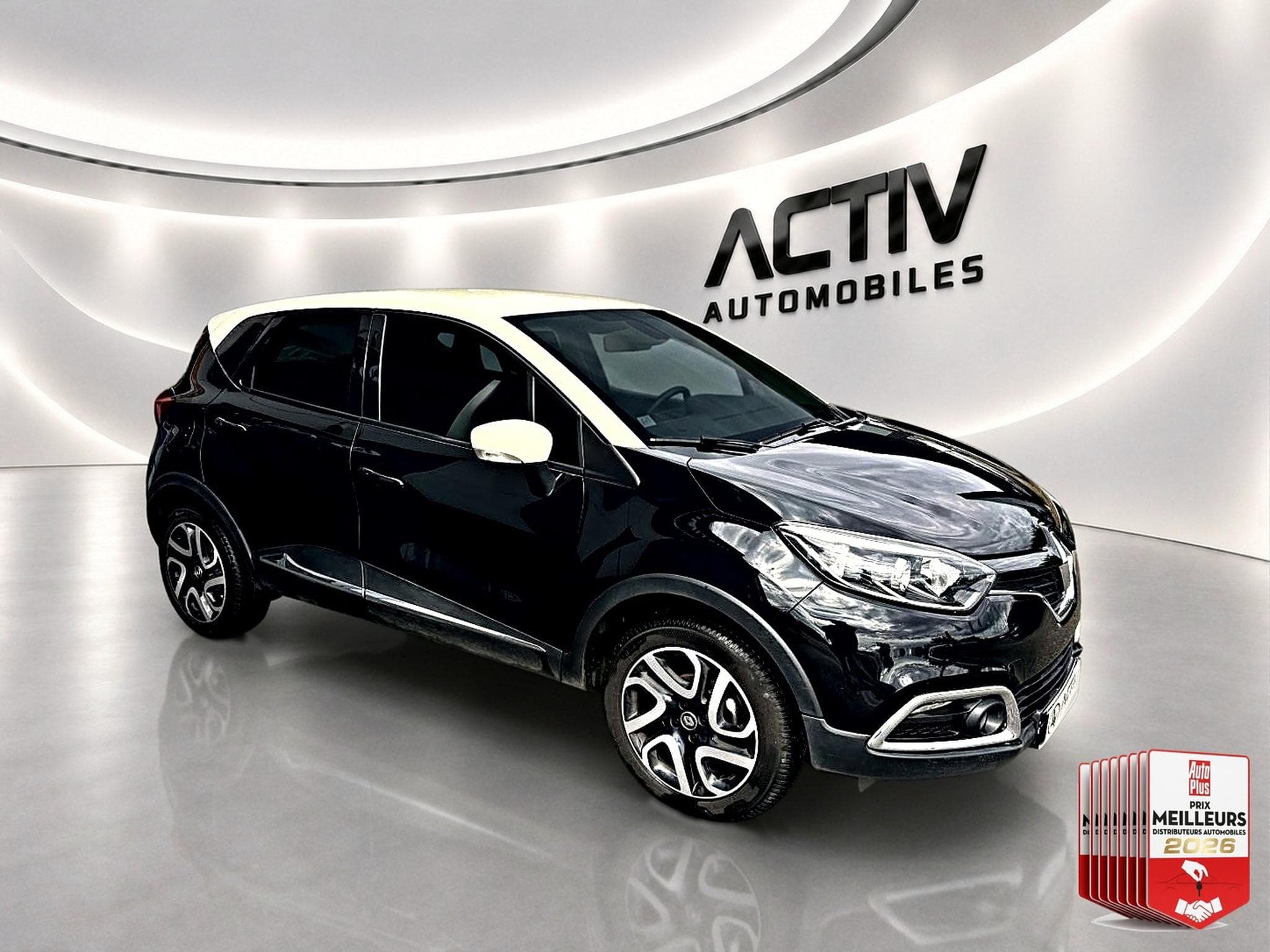 Renault CAPTUR 0.9 TCE 90 ENERGY INTENS 2016 (2016) - Photo 3