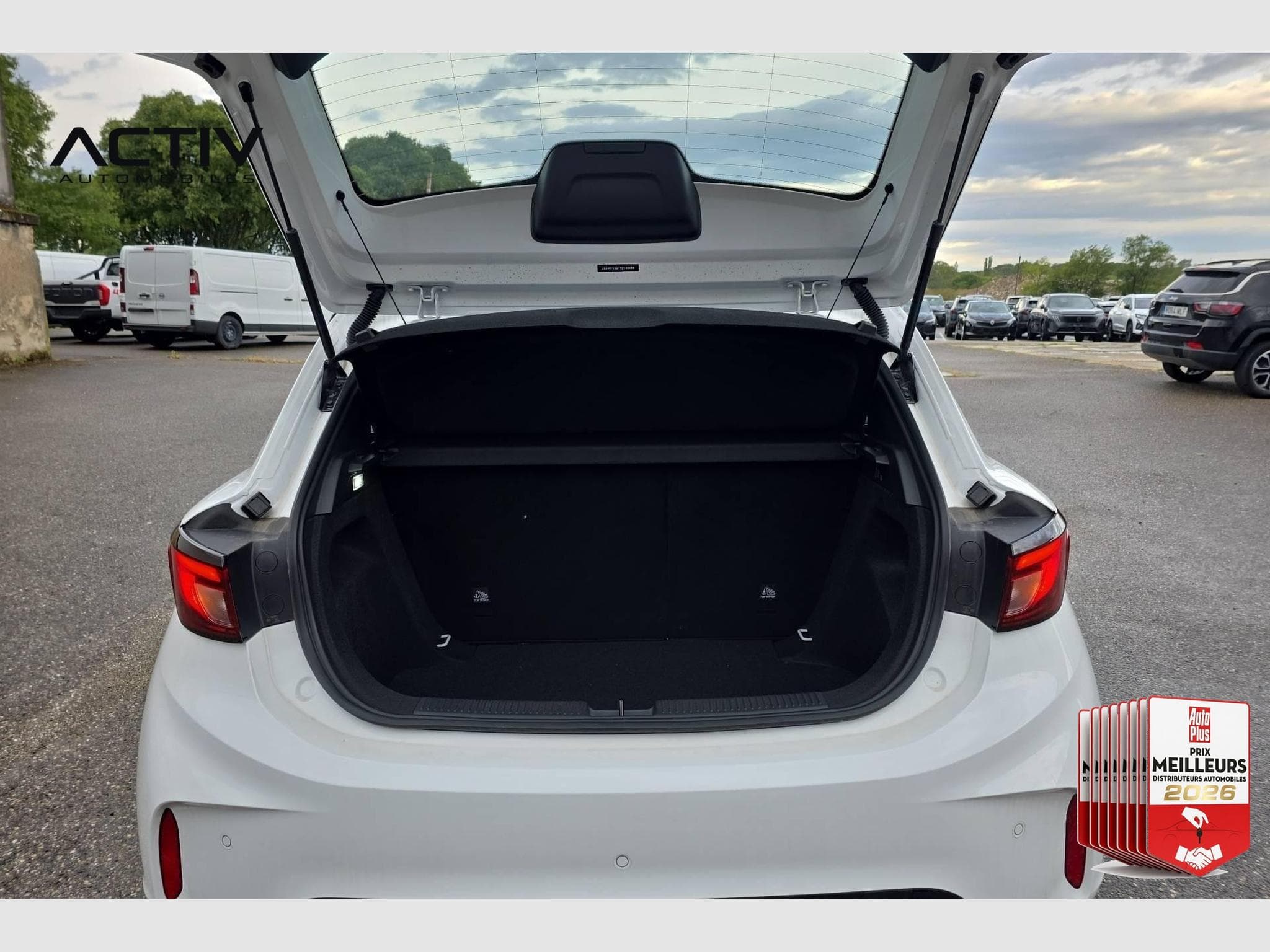 Mg MG3 1.5 L Hybrid+ 195 ch Standard (2026) - Photo 11