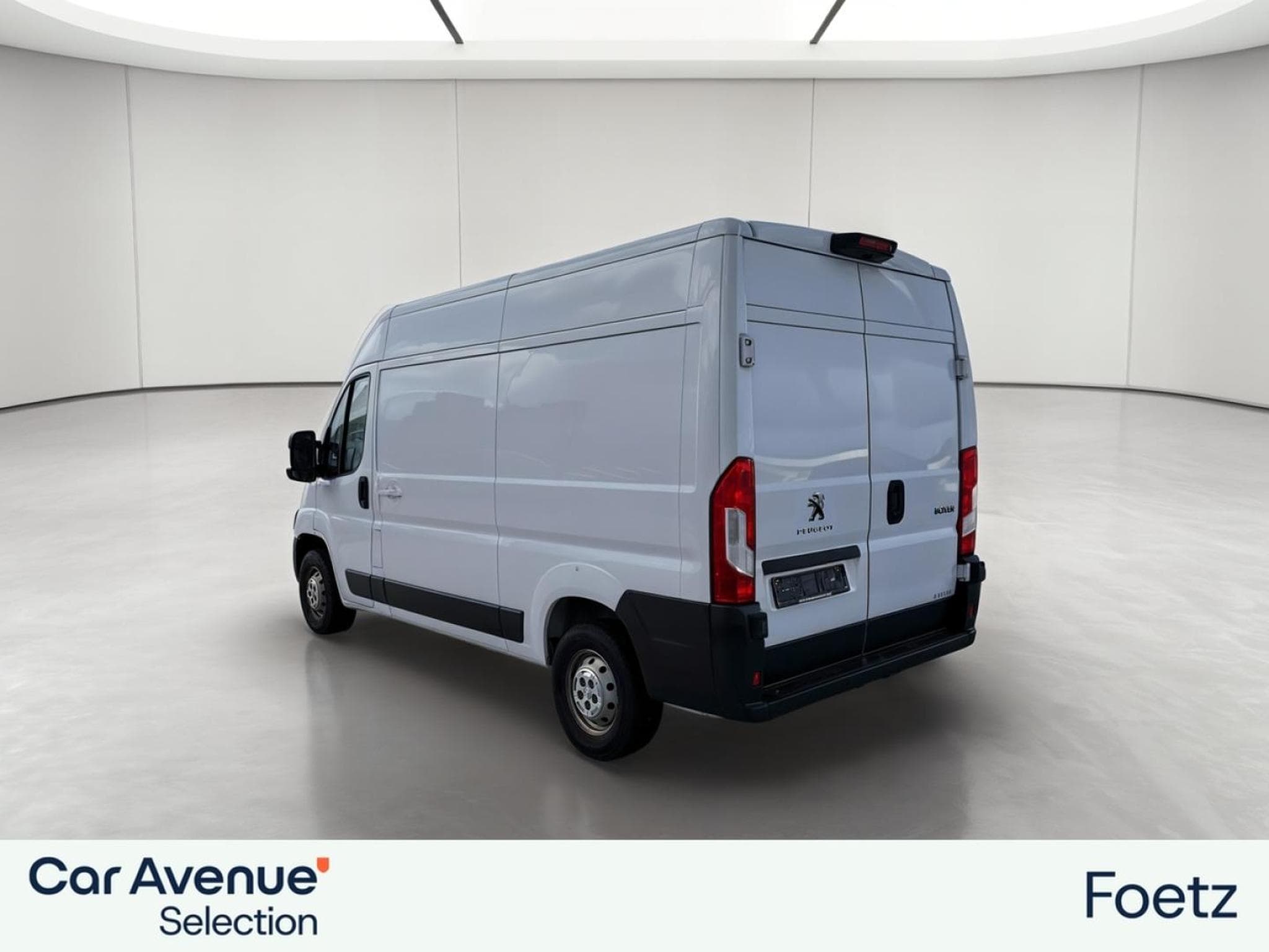 PEUGEOT Boxer L2H2 3.3 140ch BlueHDi S&S (2023) - Photo 8