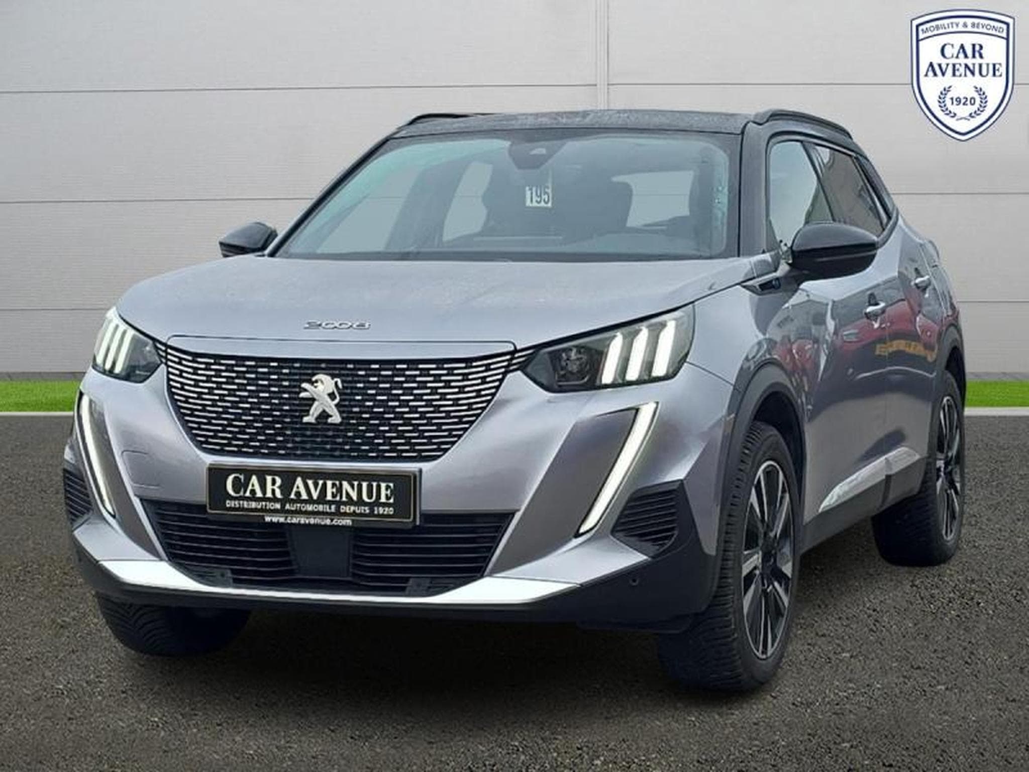 PEUGEOT 2008 e-2008 136ch GT (2023) - Photo 1