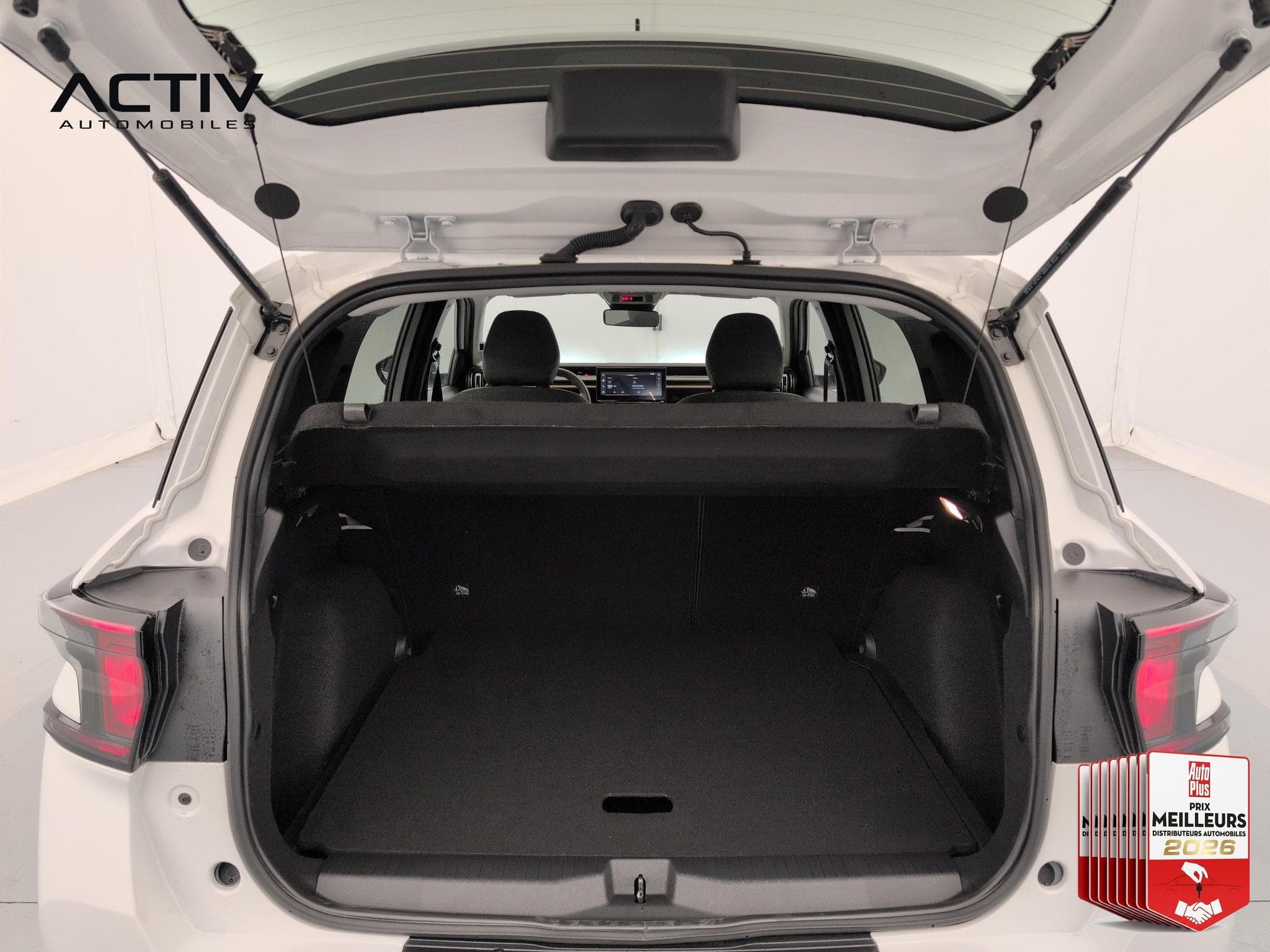 Citroën C3 Aircross Hybride 145 ch Aut Plus (2026) - Photo 11