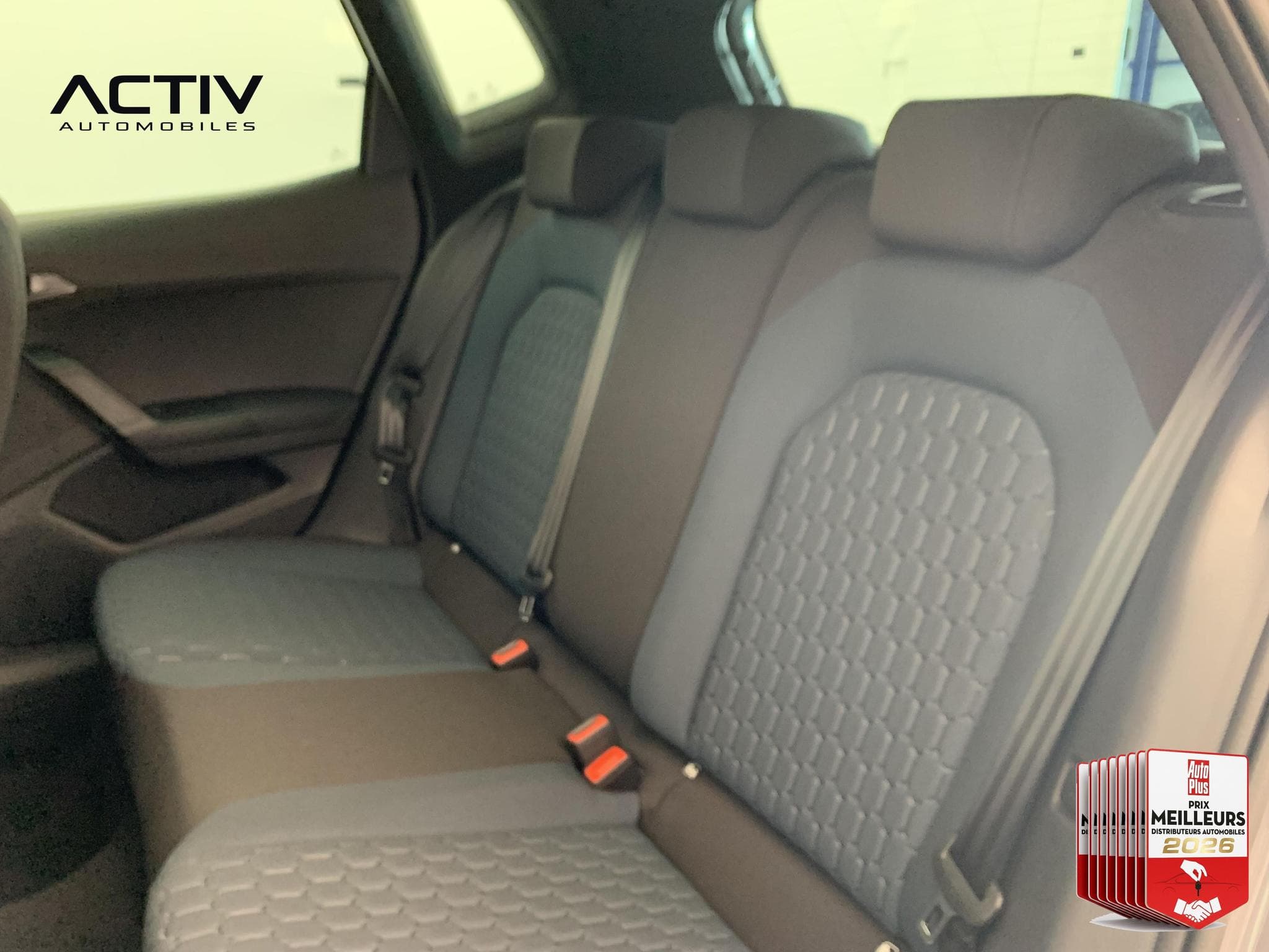 Seat Arona 1.0 TSI 115 ch Start/Stop DSG7 Copa (2026) - Foto 20