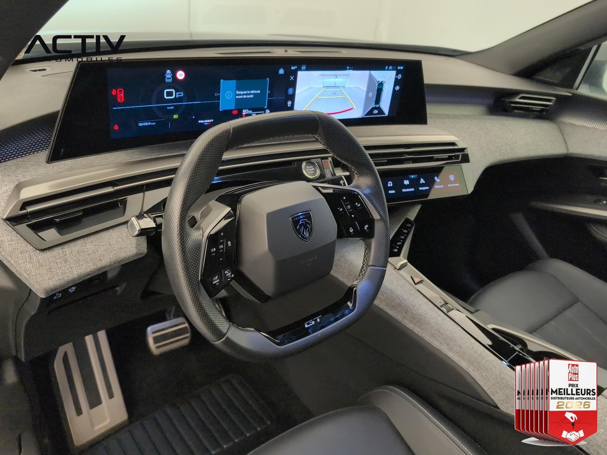 Peugeot 3008 Hybrid 145 e-DCS6 GT (2025) - Photo 16