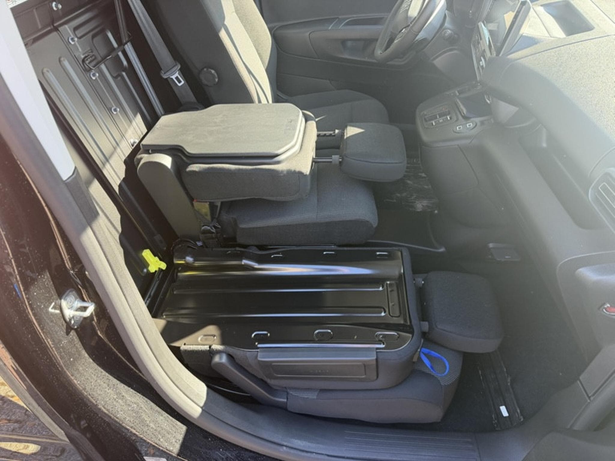 Fiat Doblo 1.5 BlueHDI 130 EAT8 L2H1 (2025) - Foto 24