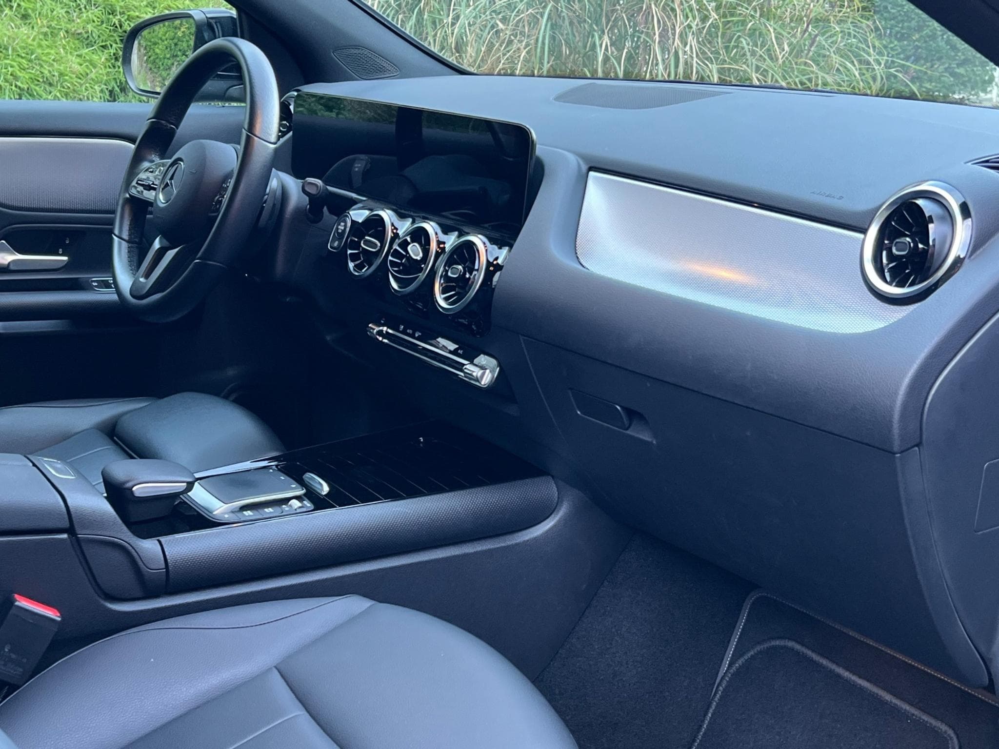 Mercedes GLA 200 (2021) - Photo 2