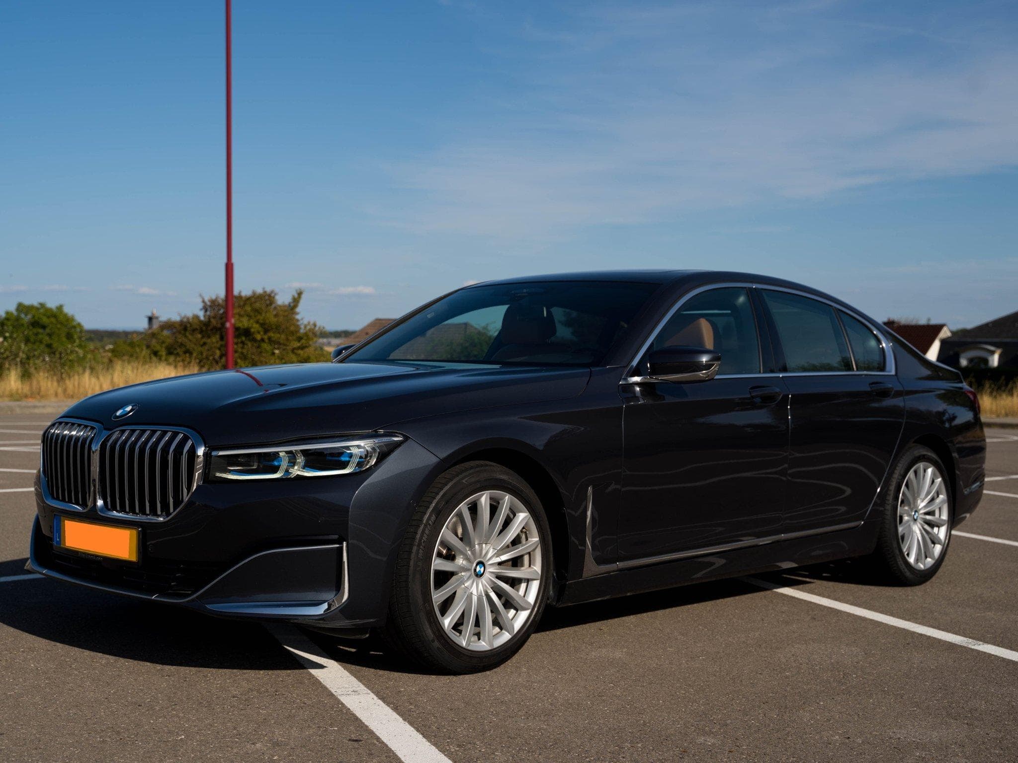 BMW 740 (2019) - Photo 6
