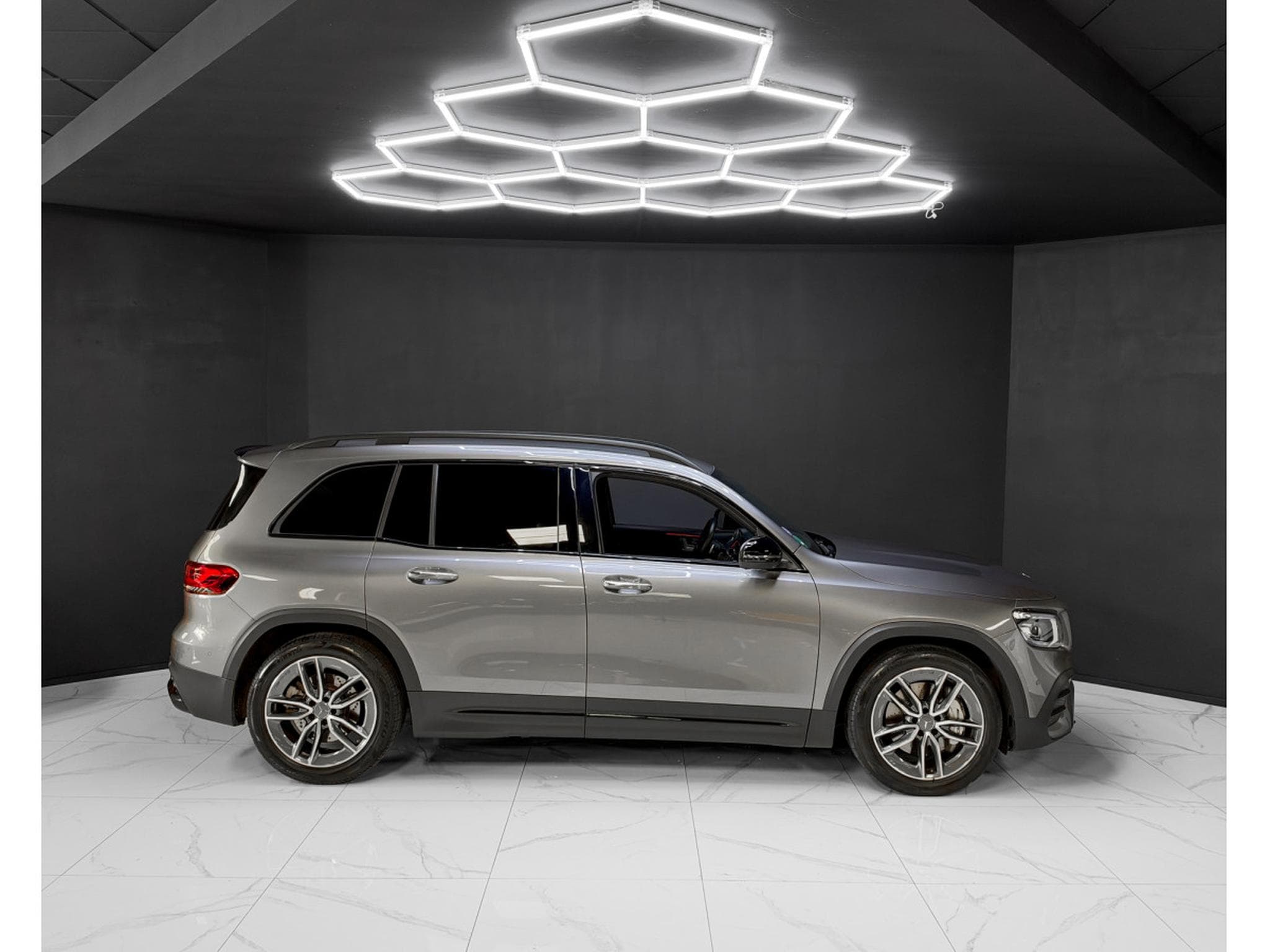 Mercedes GLB 35 AMG 35 AMG 4MATIC (2023) - Photo 6