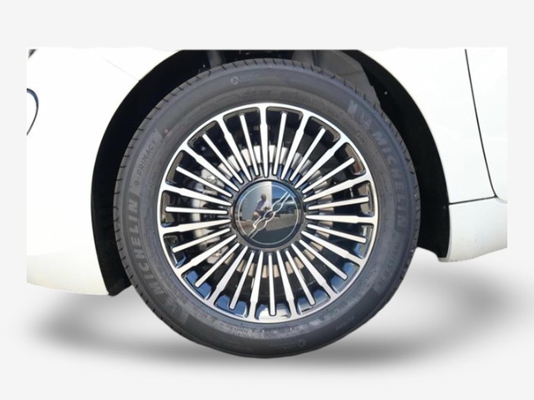 Fiat 500 1.0 Hybrid 65 Cabrio Dolce Vita (2026) - Photo 7