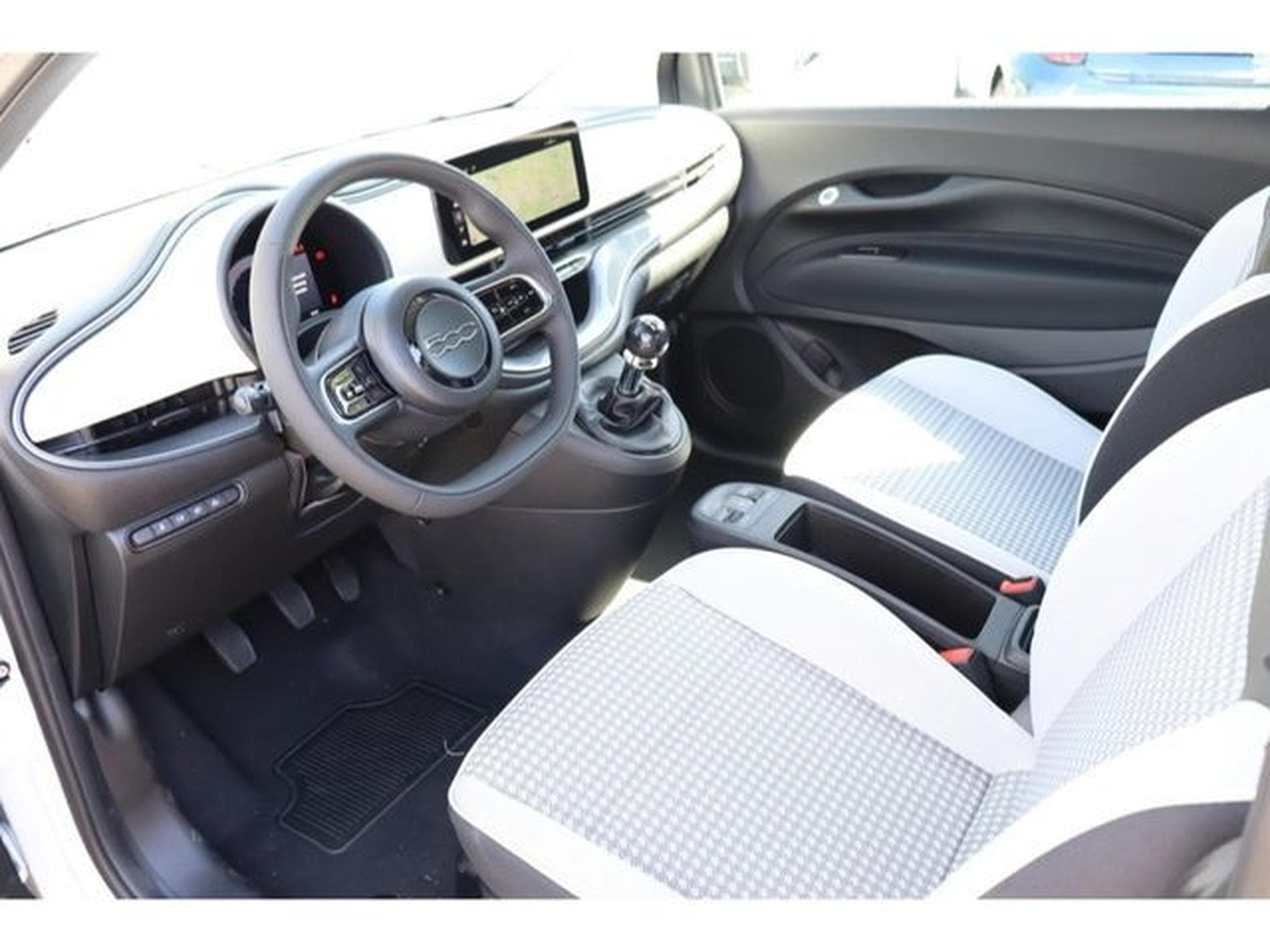 Fiat 500 1.0 Hybrid 65 Cabrio Dolce Vita (2026) - Photo 9