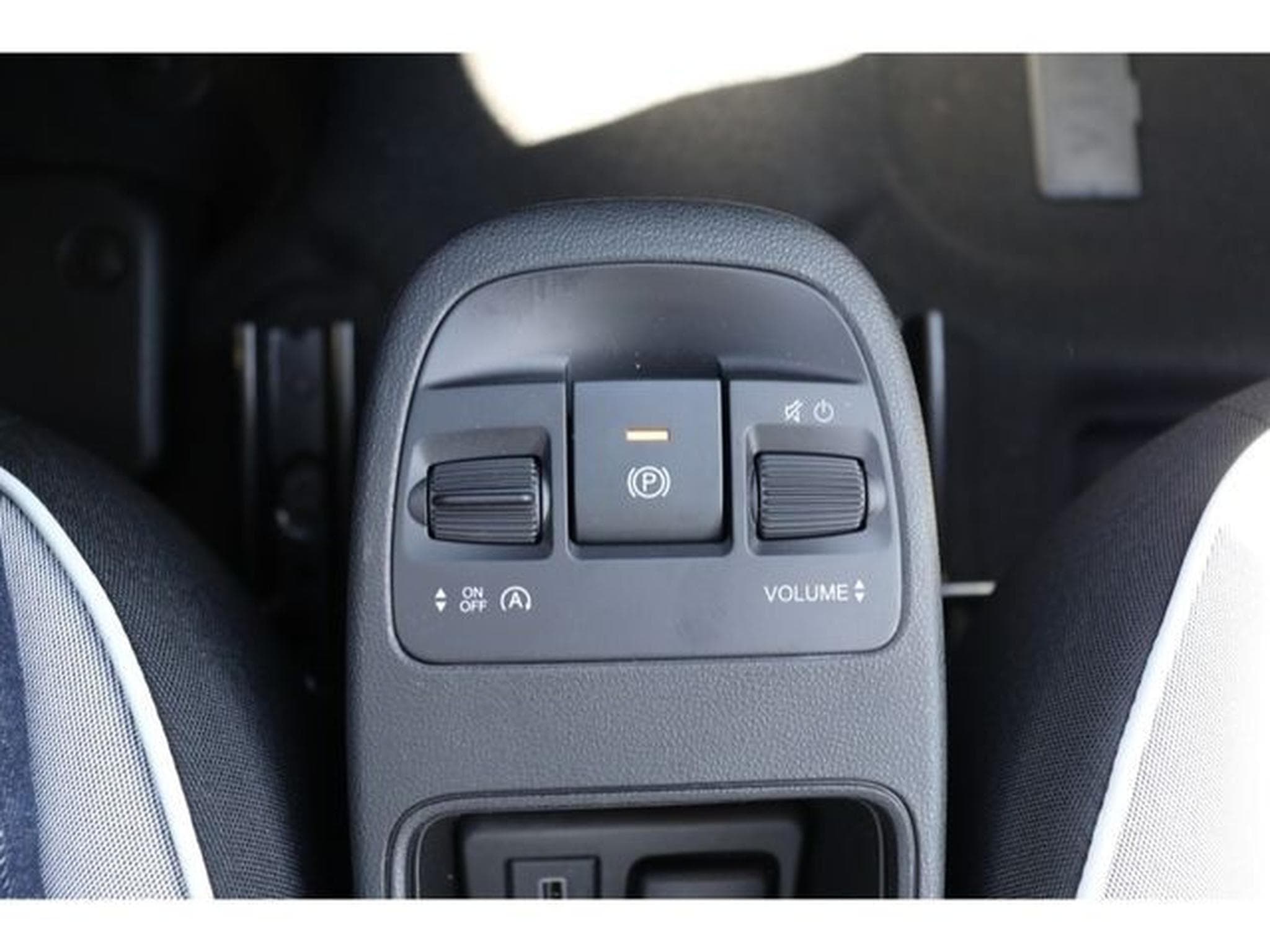 Fiat 500 1.0 Hybrid 65 Cabrio Dolce Vita (2026) - Photo 15