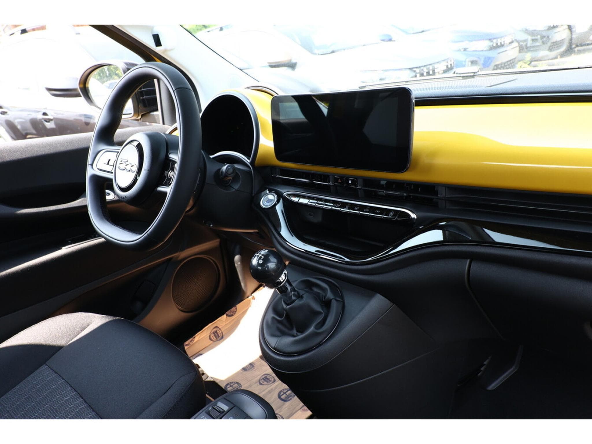 Fiat 500 1.0 Hybrid 65 Cabrio Icon (2026) - Photo 9