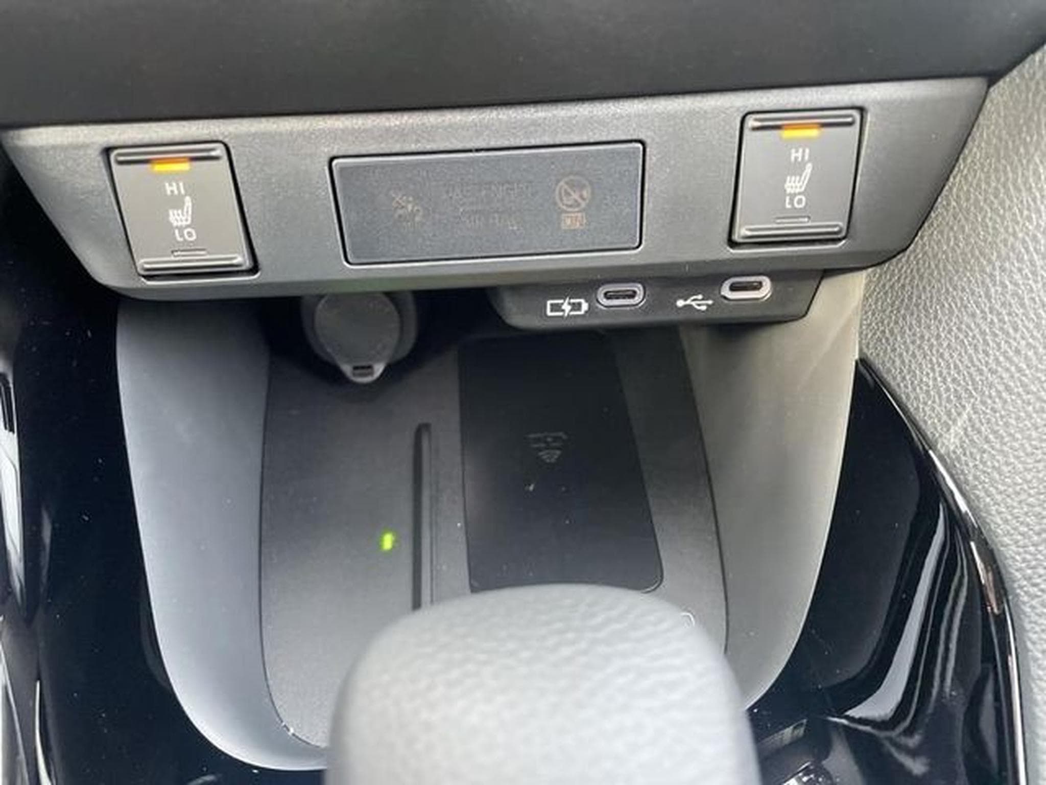 Toyota Yaris 1.5 VVT-i  116 Hybride Teamplayer (2026) - Photo 17