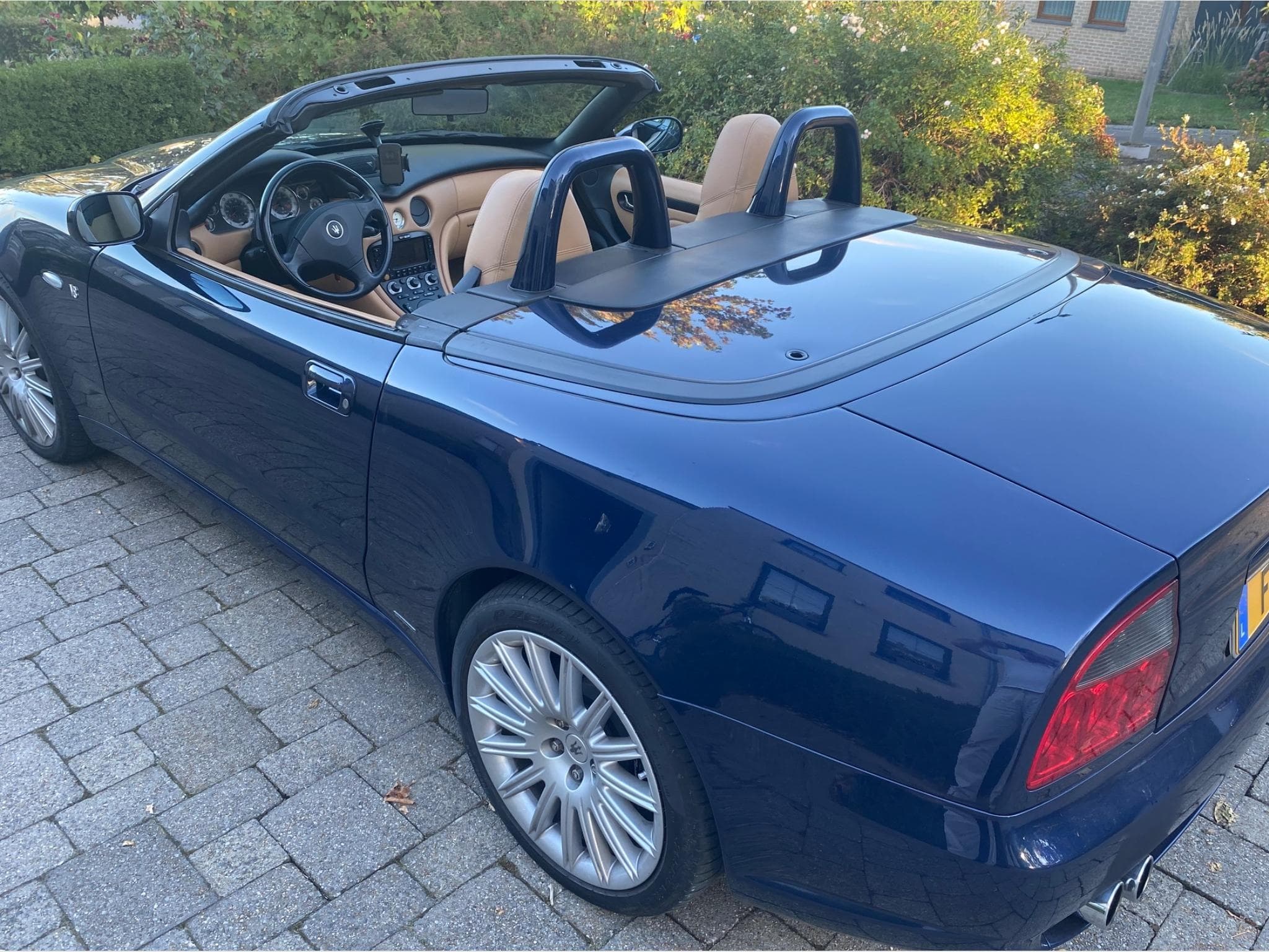 Maserati Spyder Cambiocorsa 4200 GT (2001) - Photo 4
