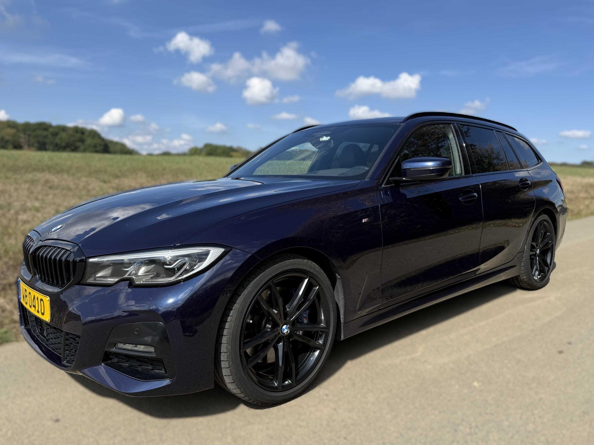 BMW 330 xDrive Touring M Sport (2020) - Photo 1