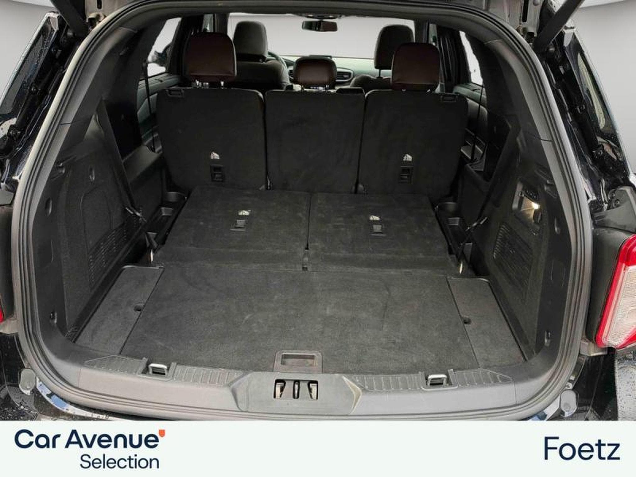 Ford Explorer Platinum (2022) - Foto 17