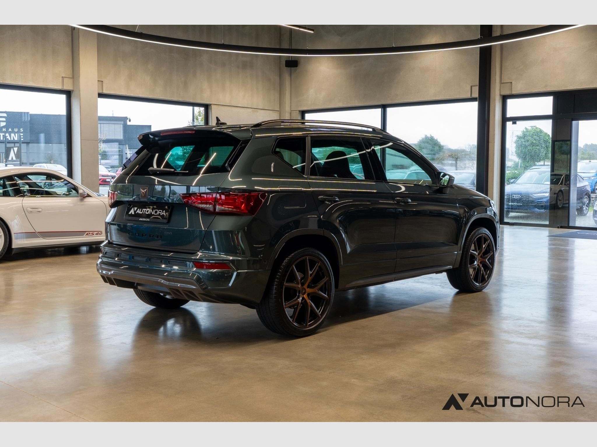 Cupra Ateca 2.0 TSI 4Drive (1970) - Photo 4
