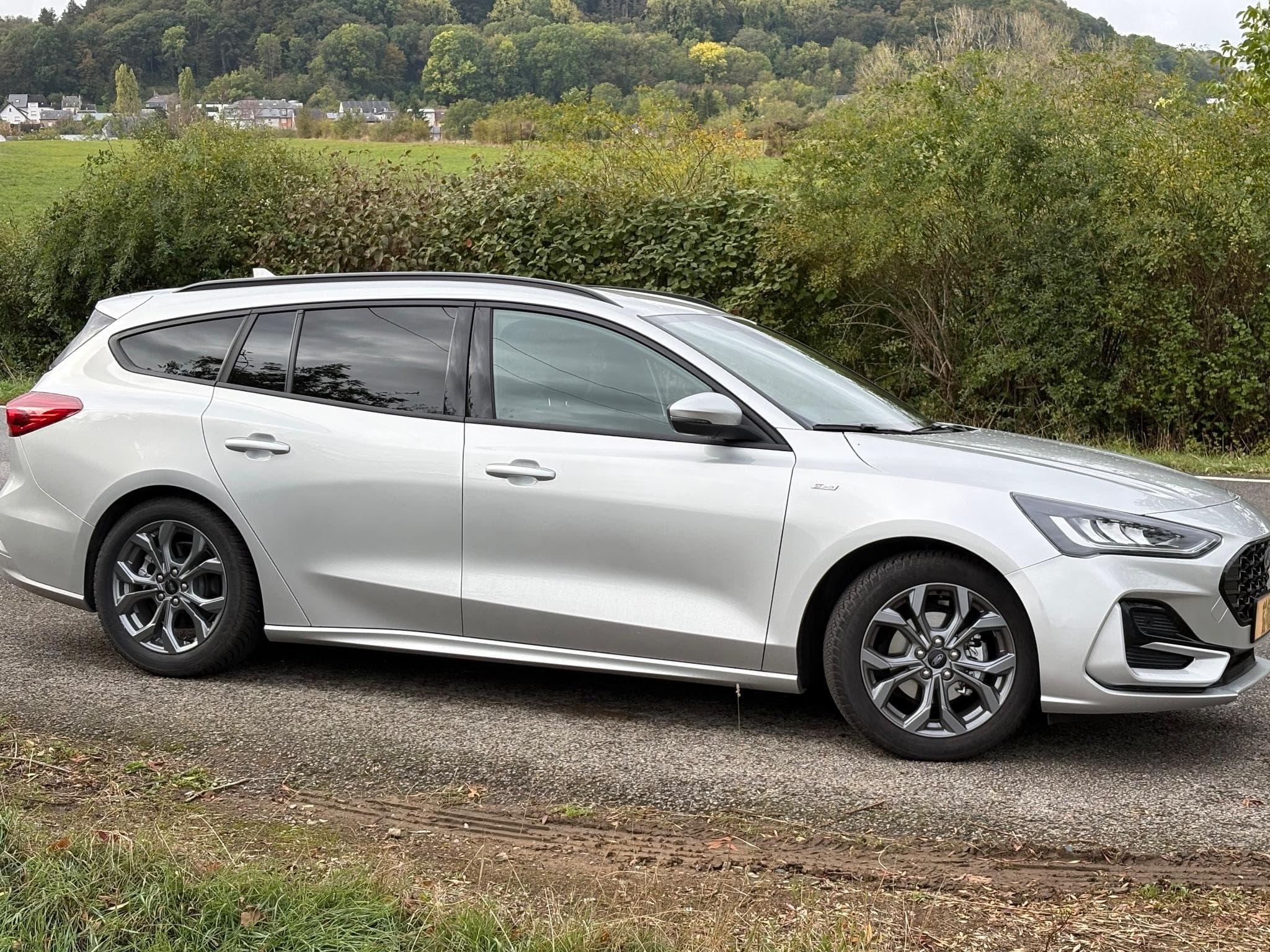 Ford Focus Clipper ST-Line X (2025) - Photo 3