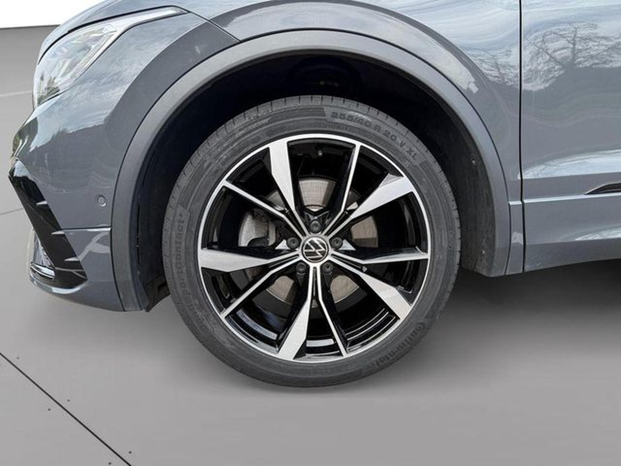 VW Tiguan Tiguan R-Line 4Motion, Black Style, DCC, ACC, Le (2022) - Photo 10