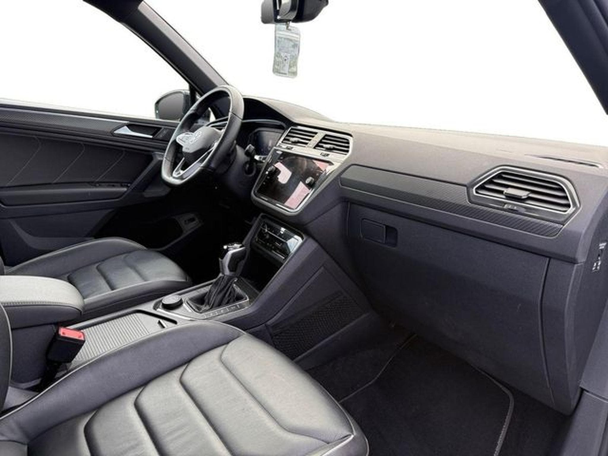 VW Tiguan Tiguan R-Line 4Motion, Black Style, DCC, ACC, Le (2022) - Photo 14