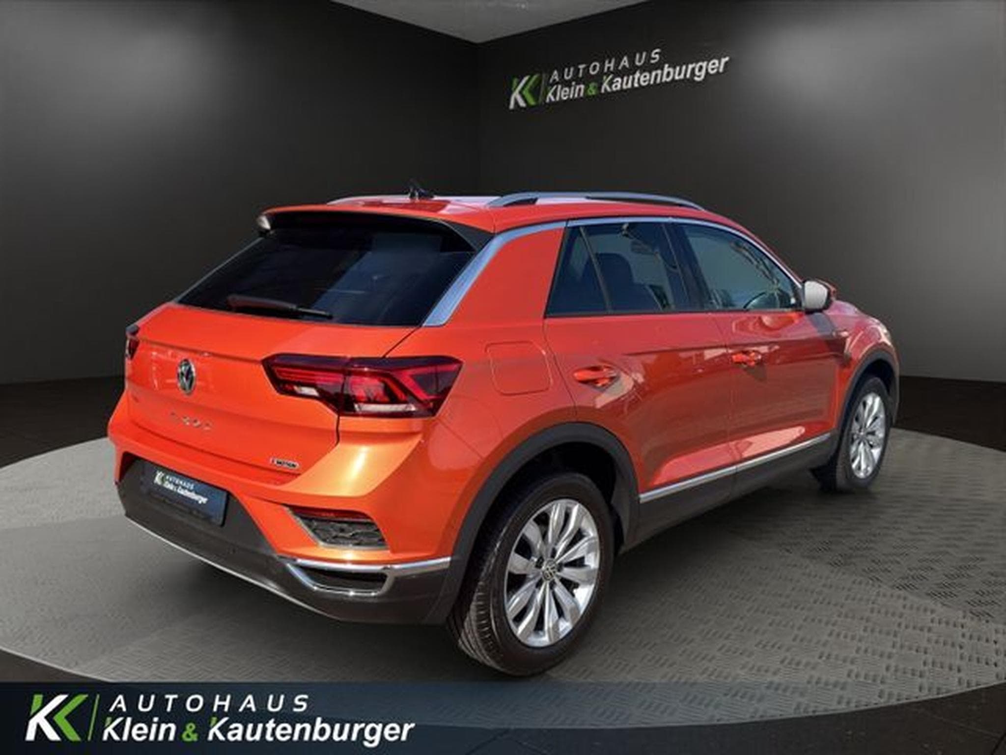 VW T-Roc T-Roc 2.0TSI Sport 4M+CARPLAY+VIRTUAL+KAMERA+LED (2019) - Foto 5