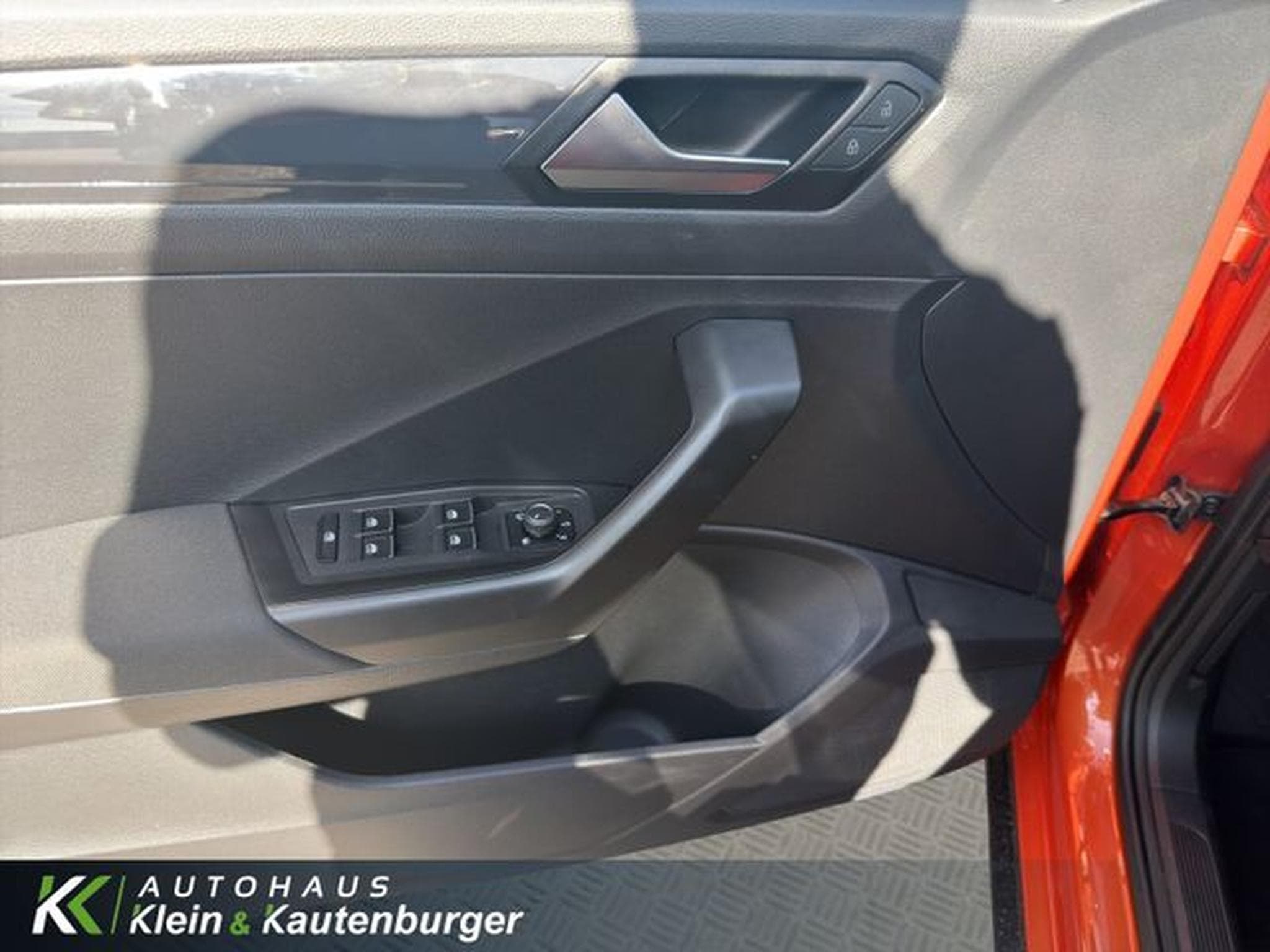 VW T-Roc T-Roc 2.0TSI Sport 4M+CARPLAY+VIRTUAL+KAMERA+LED (2019) - Foto 12