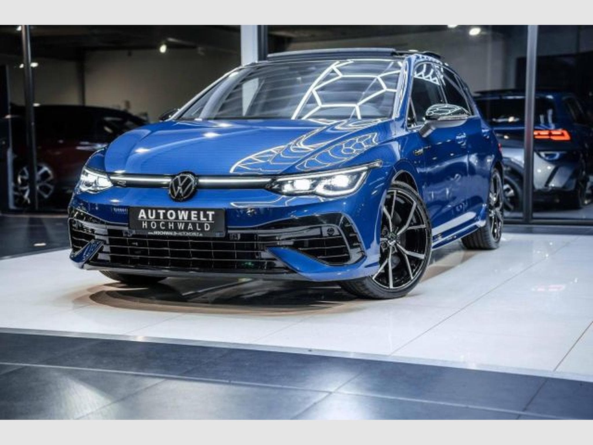VW Golf Golf 8 2.0 TSI R Performance DSG 4M H&amp;K PANO IQ (2024) - Photo 2