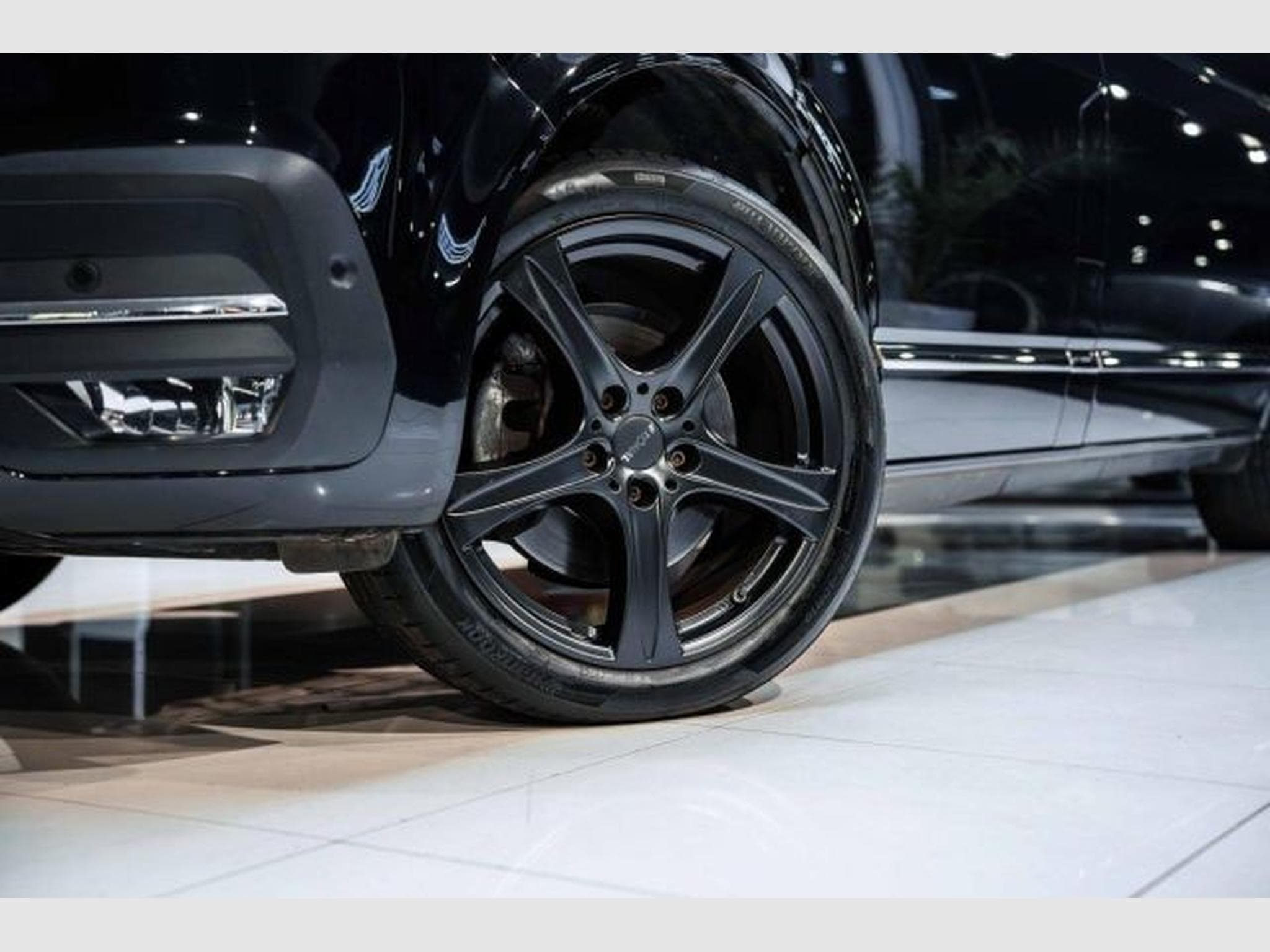 VW T6.1 T6.1 Multivan 2.0 TDI DSG Highl. STAHZG ACC AHK (2021) - Photo 4