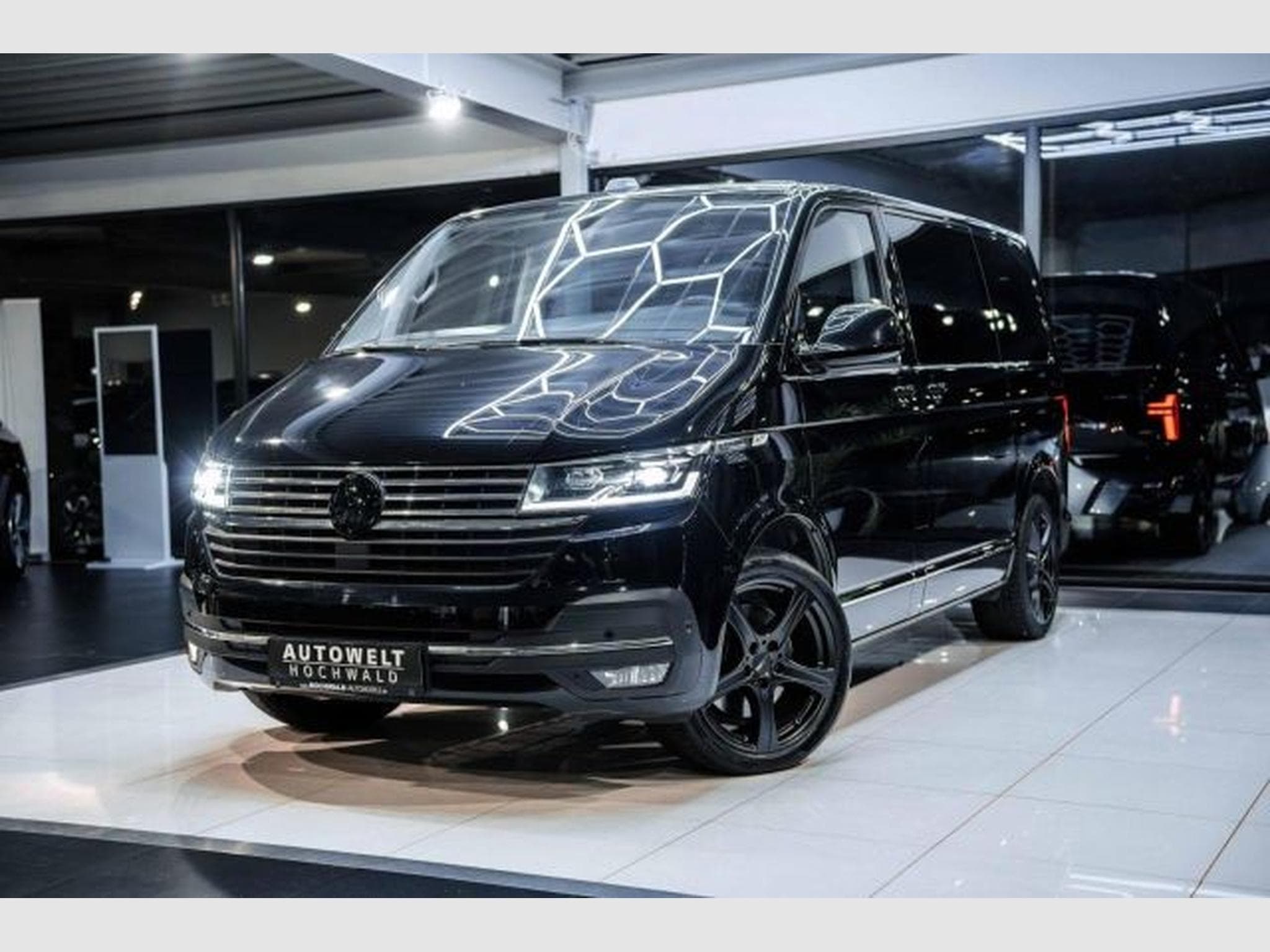 VW T6.1 T6.1 Multivan 2.0 TDI DSG Highl. STAHZG ACC AHK (2021) - Photo 3