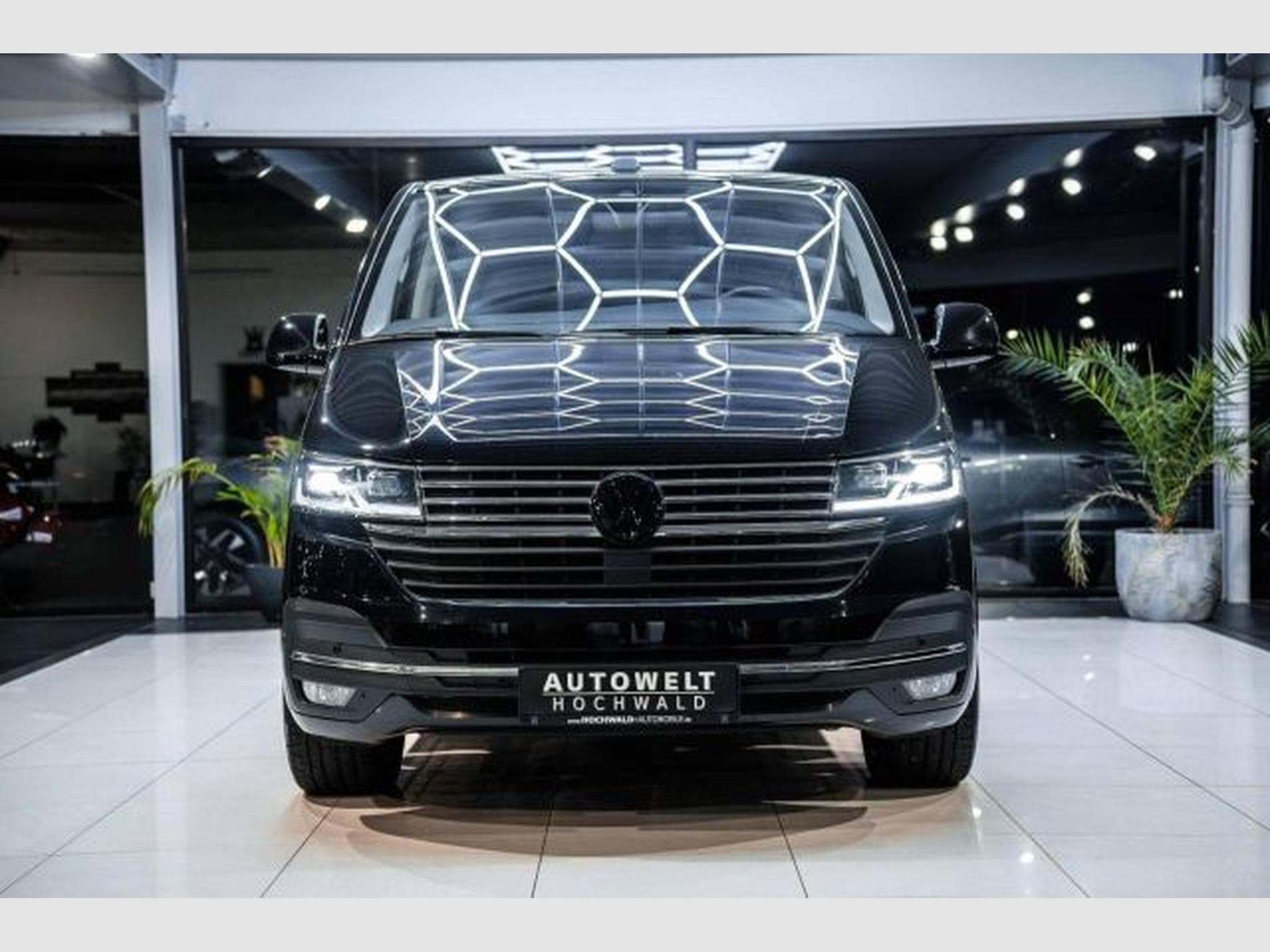 VW T6.1 T6.1 Multivan 2.0 TDI DSG Highl. STAHZG ACC AHK (2021) - Photo 6