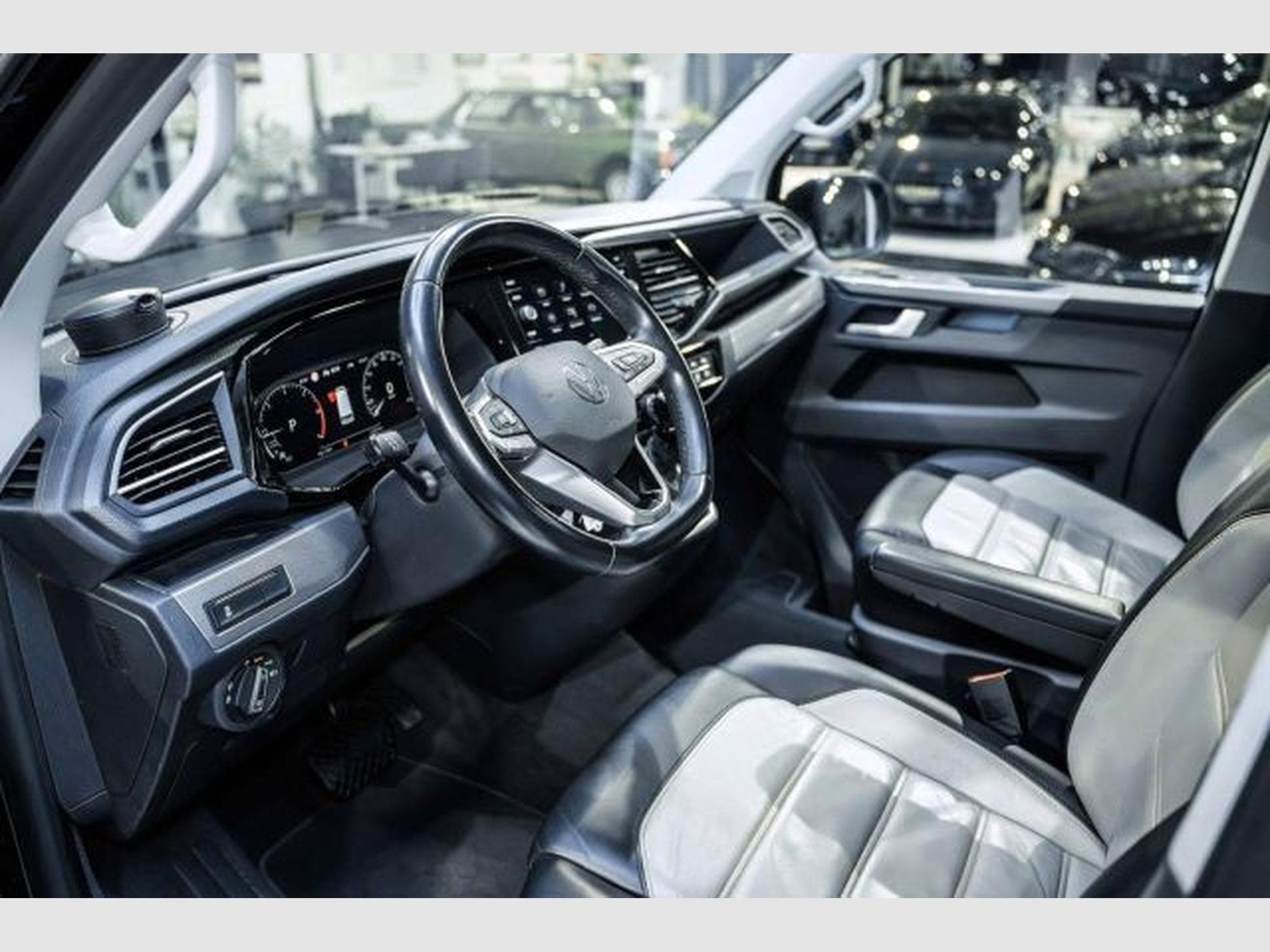 VW T6.1 T6.1 Multivan 2.0 TDI DSG Highl. STAHZG ACC AHK (2021) - Photo 15