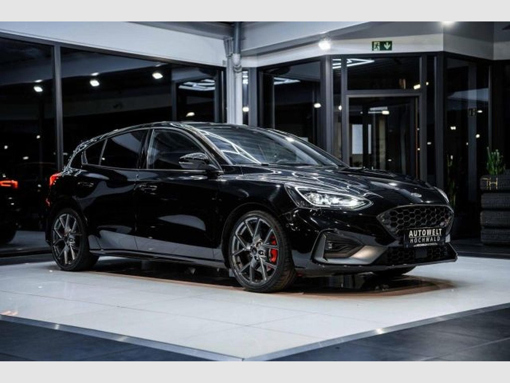 Ford Focus Focus ST 2.3 NAVI LED Recaro RFK SHZG Towkl Spur (2021) - Photo 8