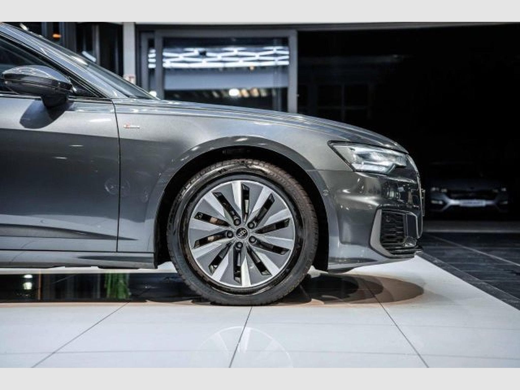 Audi A6 A6 Avant 40 TDI quattro S-Tronic S-Line AHK HuD (2023) - Photo 11