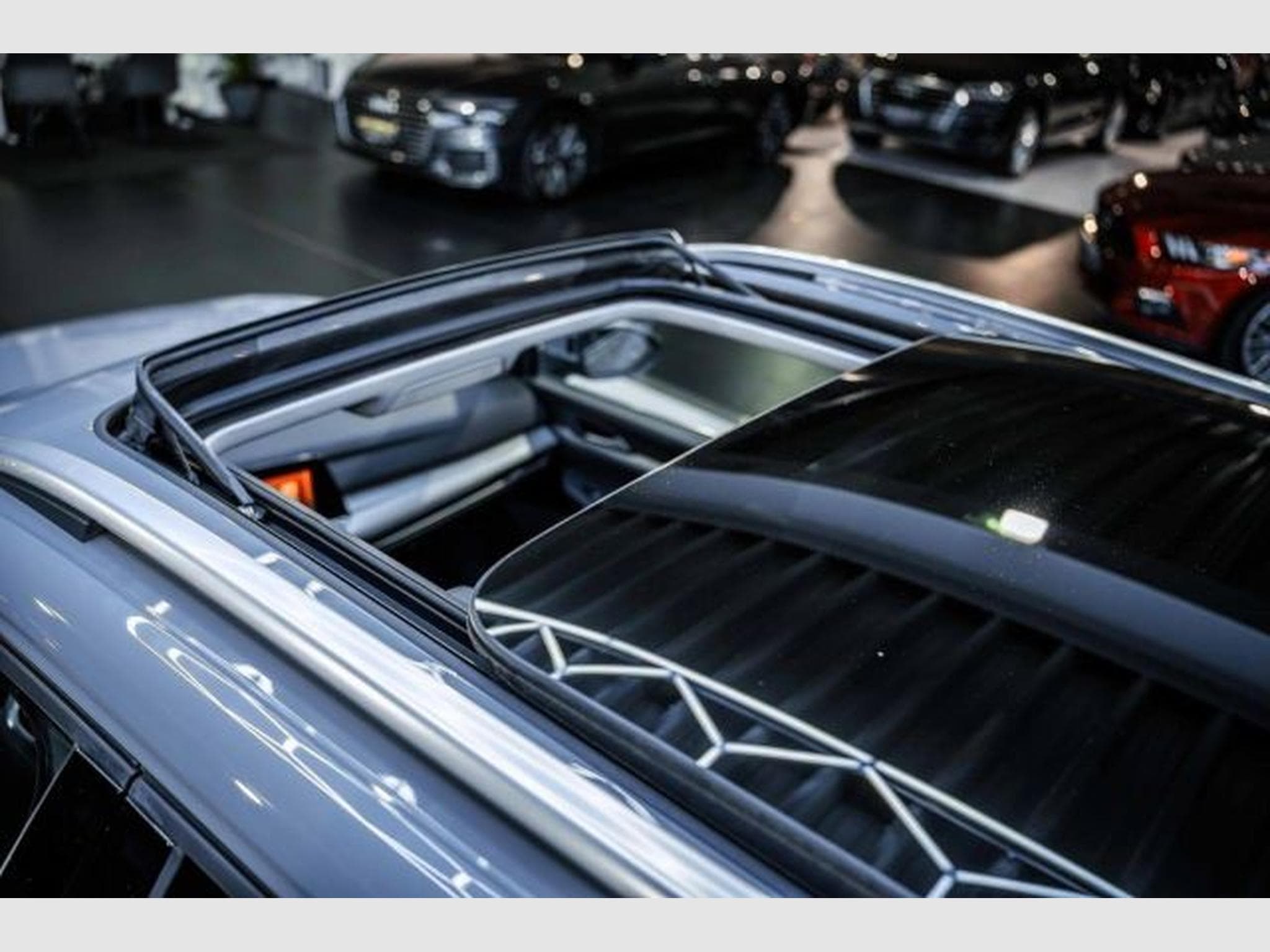VW Golf Golf 8 Alltrack 2.0 TDI DSG 4M AHK PANO STAHZG (2022) - Foto 15
