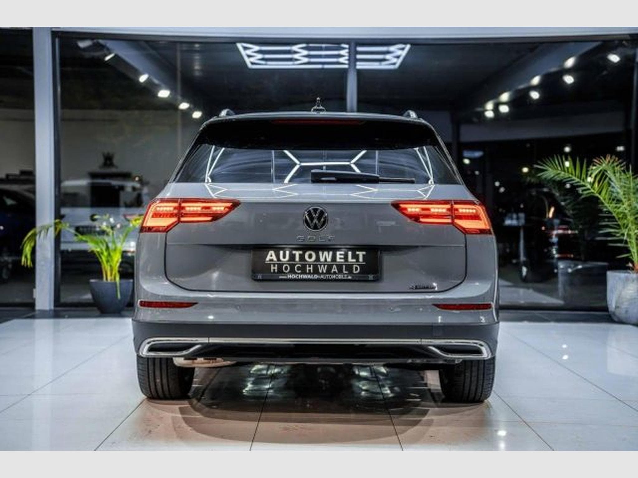 VW Golf Golf 8 Alltrack 2.0 TDI DSG 4M AHK PANO STAHZG (2022) - Foto 13
