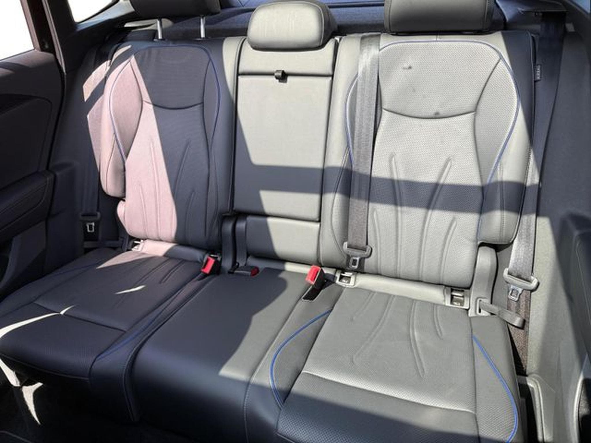 VW Tiguan Tiguan 2.0 TDI R-Line Black Style, AHK, DCC, 2f. (2024) - Foto 15