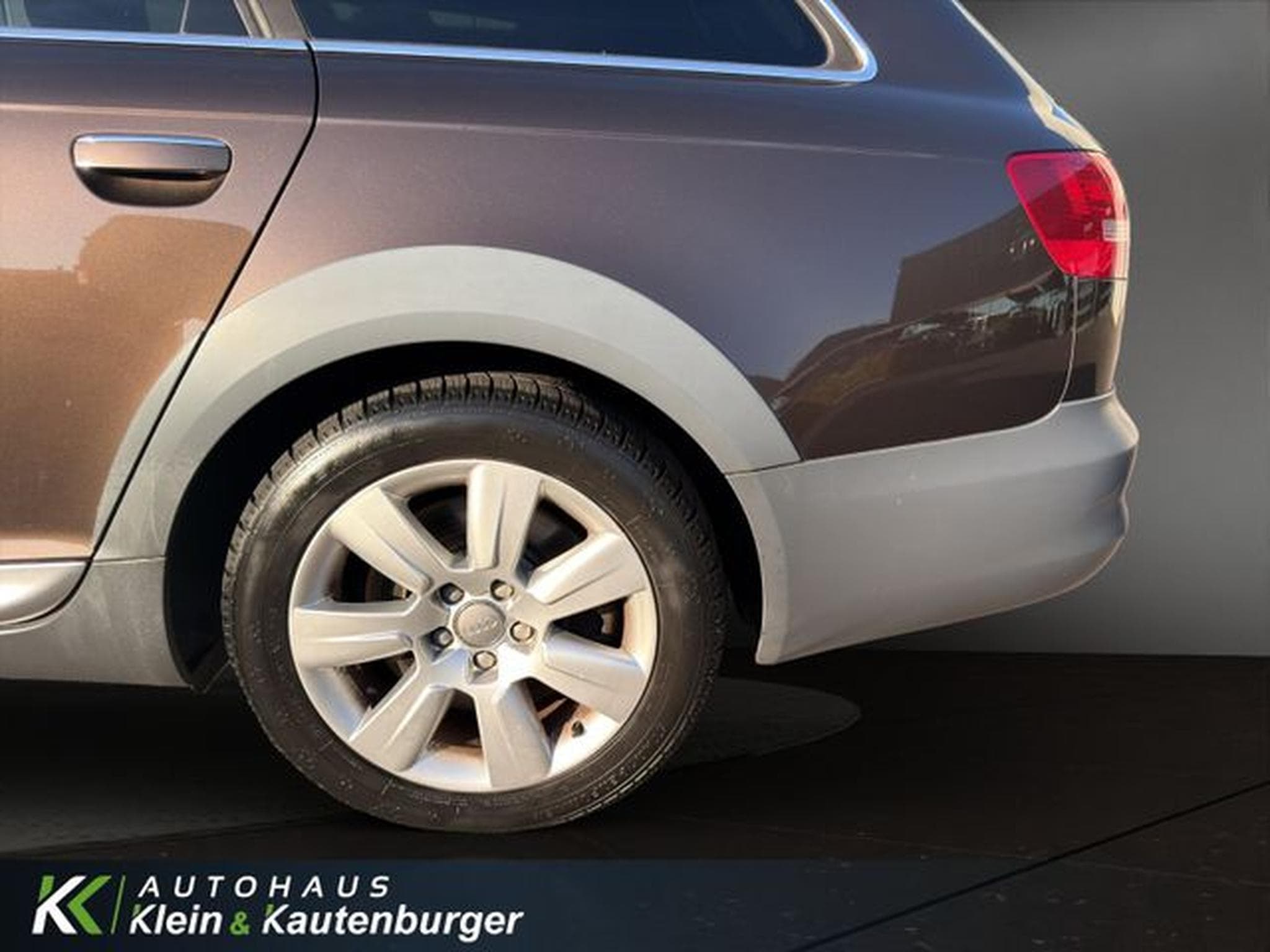 Audi A6 A6 allroad quattro 3.0 TDI +AHK+BOSE+ EXPORT (2011) - Photo 10