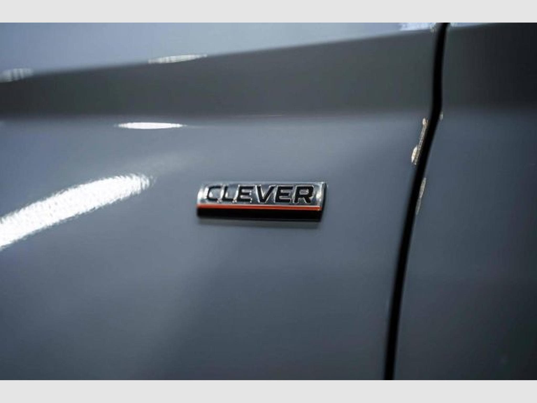 Skoda Karoq Karoq 2.0 TDI 4x4 DSG Clever NAV LED RFK AHK SHZ (2022) - Photo 10