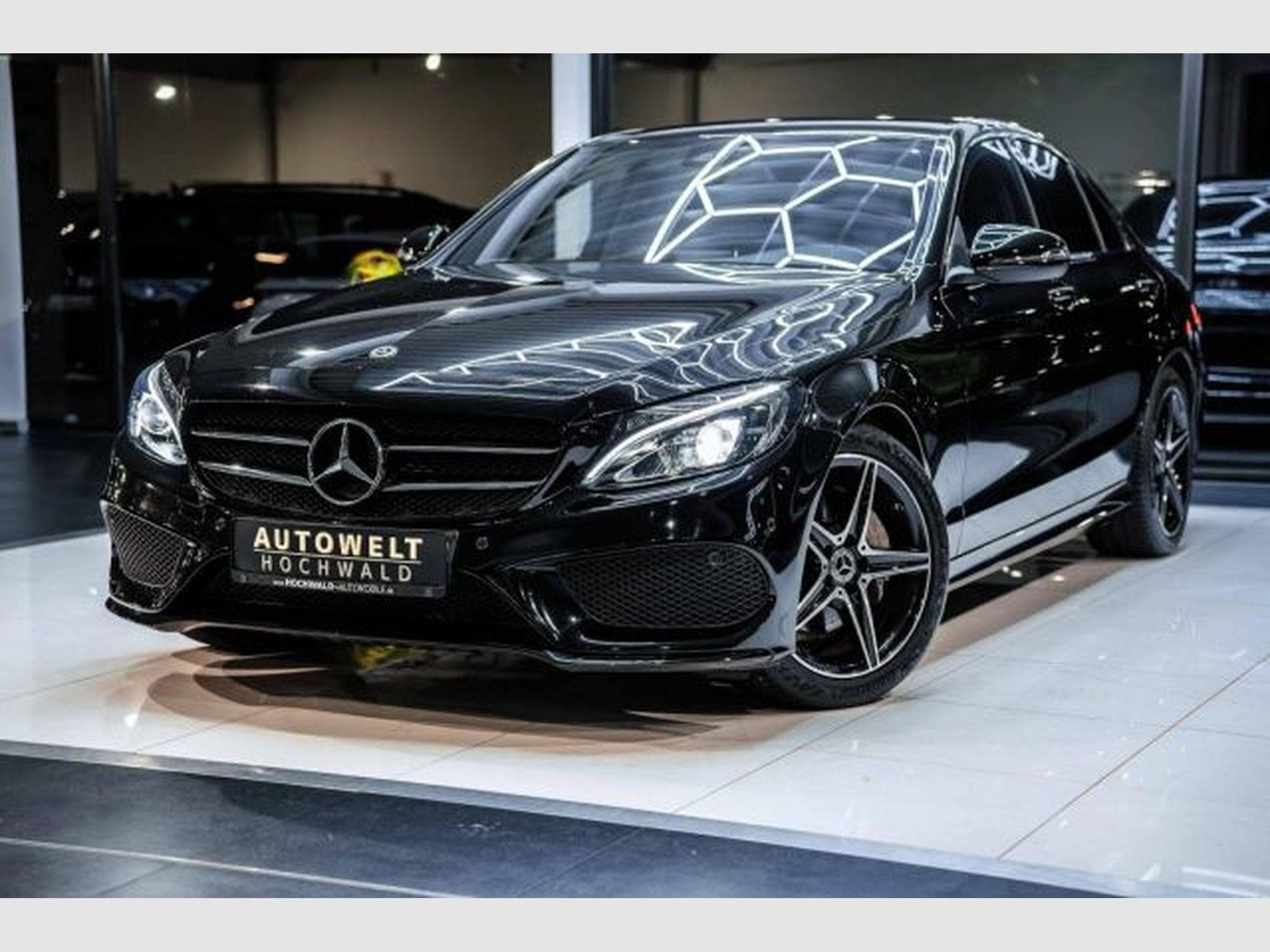 Mercedes C 180 C 180 AMG-Line NAVI LED Night RFK Totw. Ambiente (2018) - Foto 2