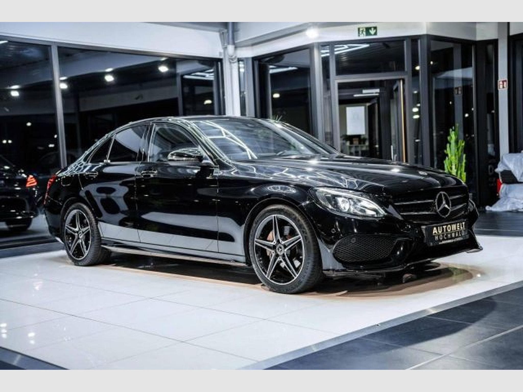 Mercedes C 180 C 180 AMG-Line NAVI LED Night RFK Totw. Ambiente (2018) - Foto 7