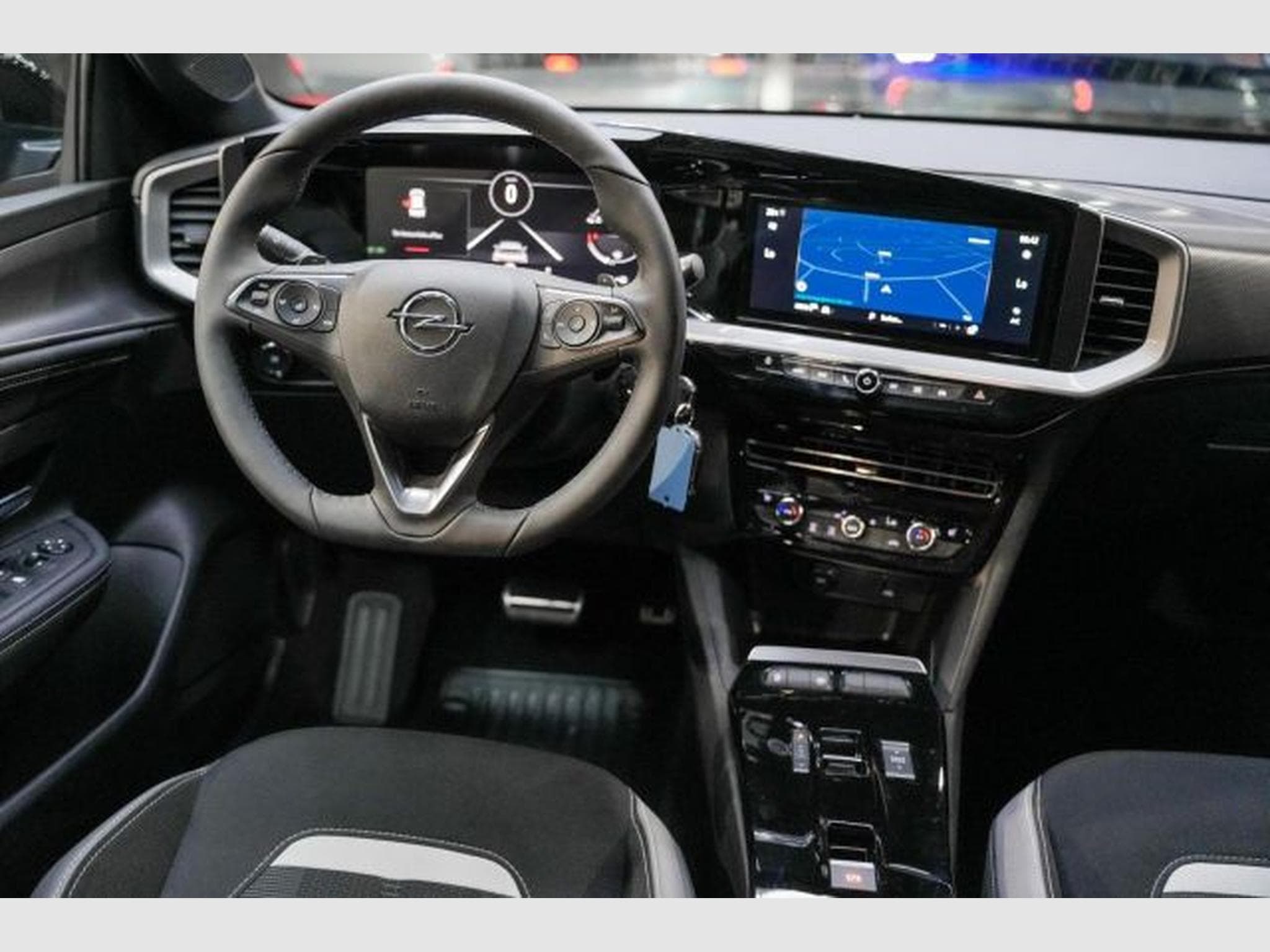 Opel Mokka Mokka GS Line 1.2 Autom. NAVI LED RFK 180 SHZG (2024) - Photo 15