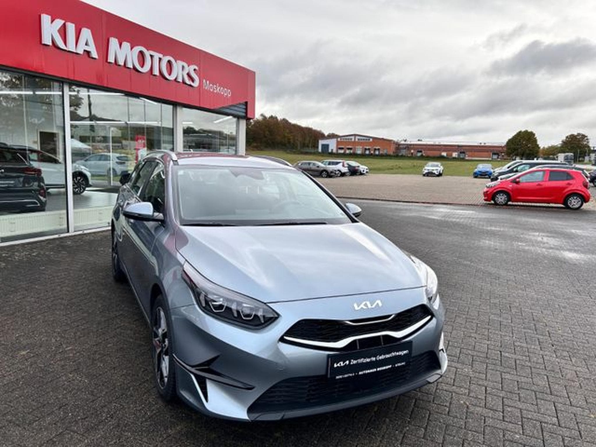 Kia Ceed Ceed SW 1,5T-GDI DCT Spirit Navi Kamera Sound (2025) - Photo 1