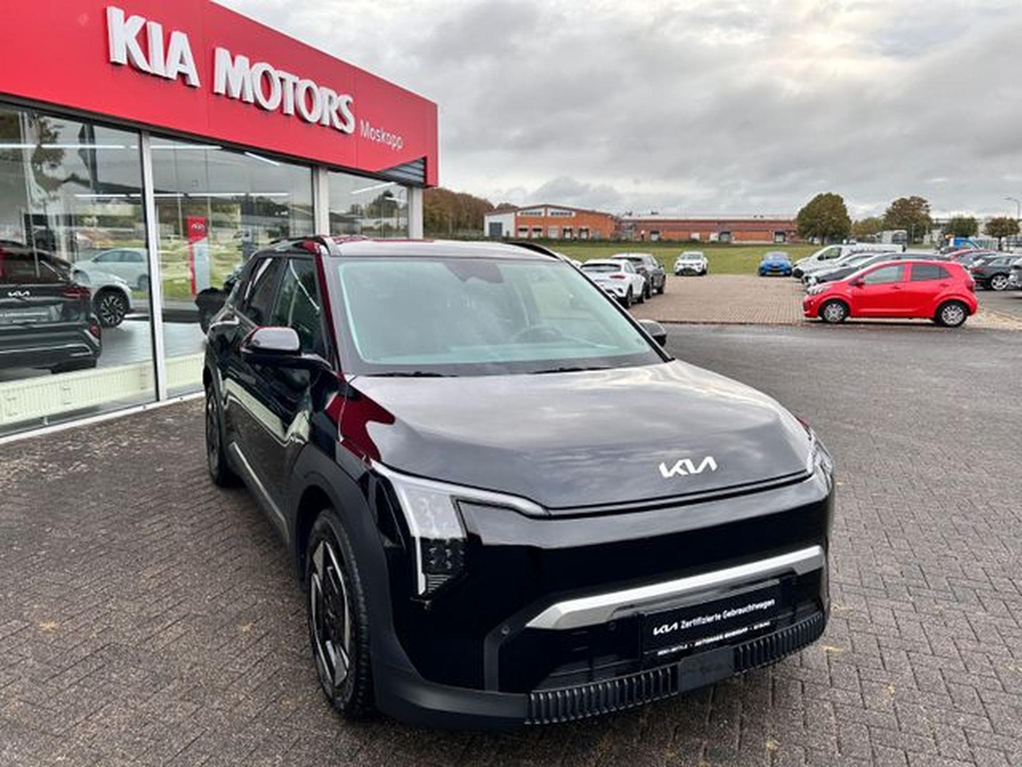 Kia EV3 EV3 81,4 kWh Earth P3 P4 P5 LED Navi Kamera (2025) - Photo 1