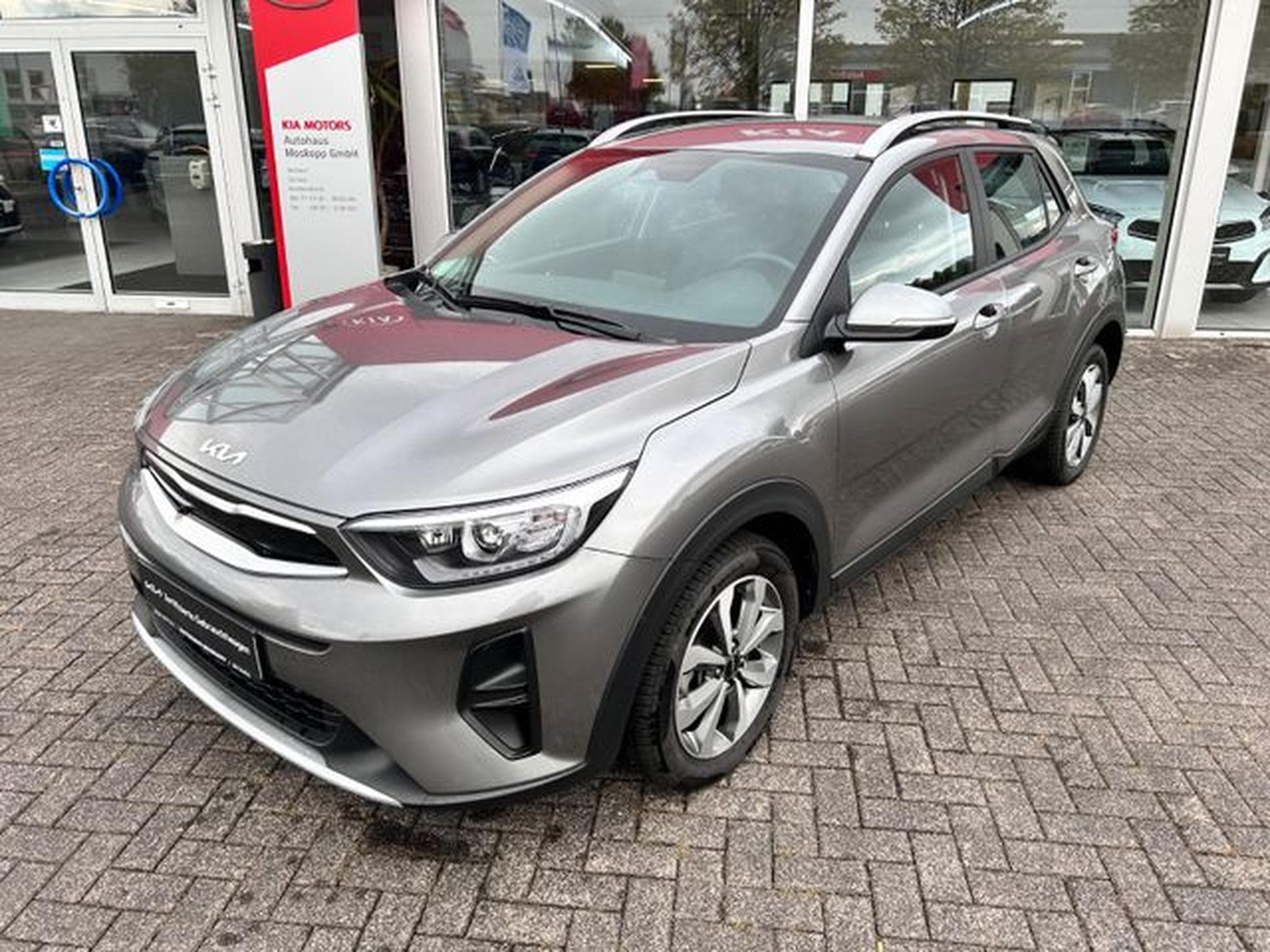 Kia Stonic Stonic 1,0T-GDI DCT Vision Navi Kamera SHZ (2026) - Photo 3