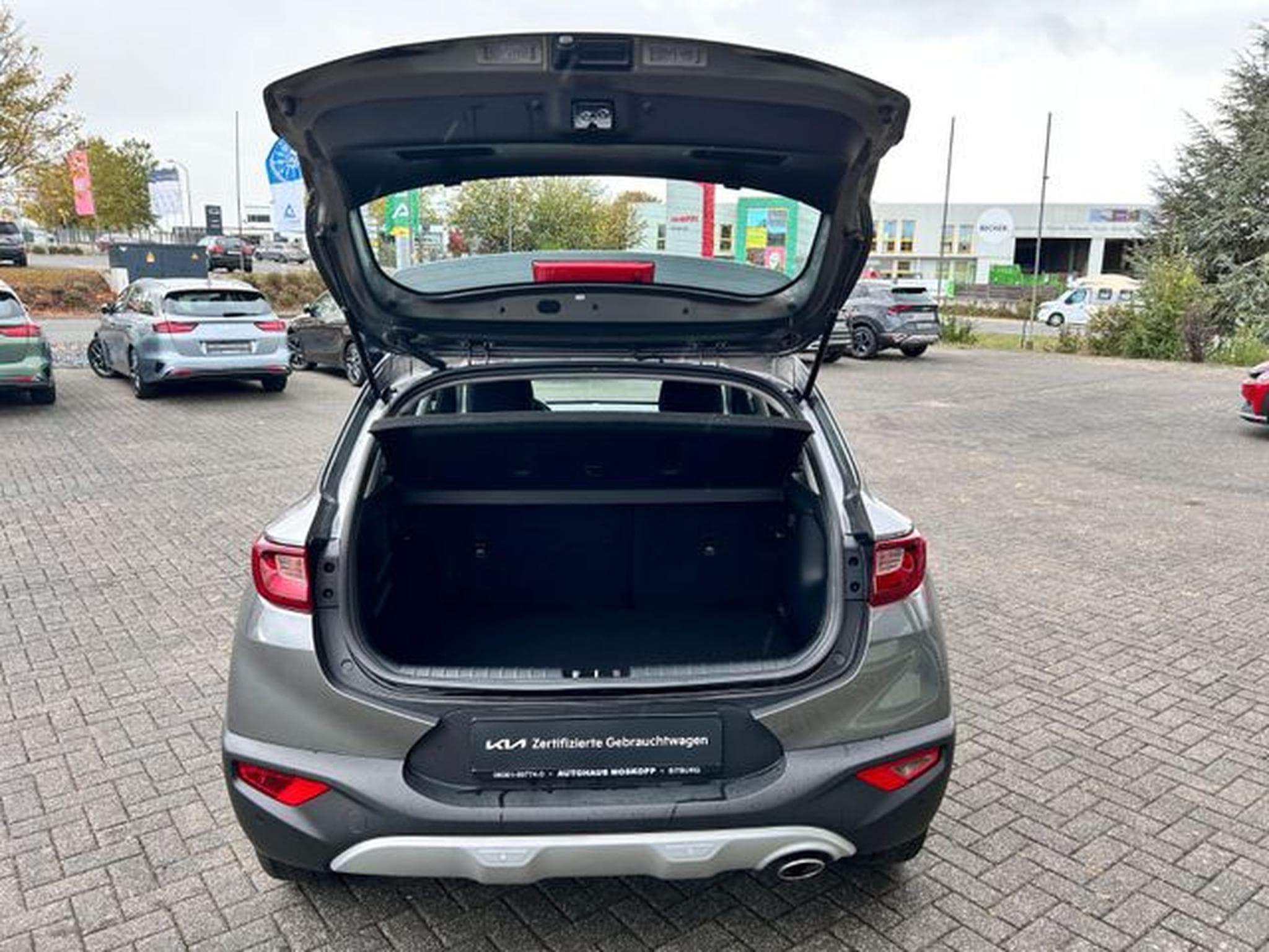 Kia Stonic Stonic 1,0T-GDI DCT Vision Navi Kamera SHZ (2026) - Photo 7